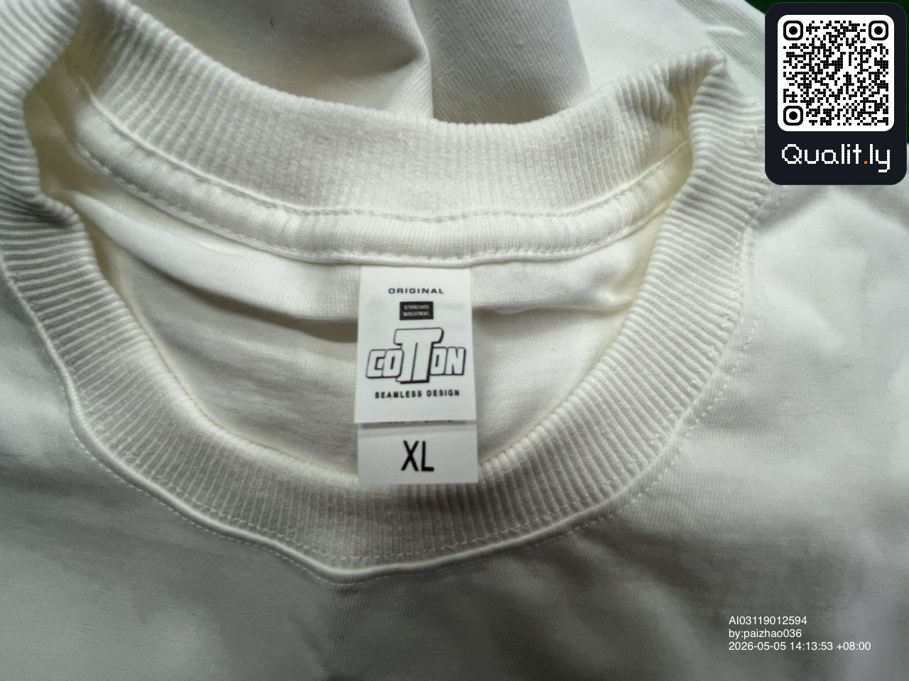 T-Shirt — QC-Foto 1 von 38