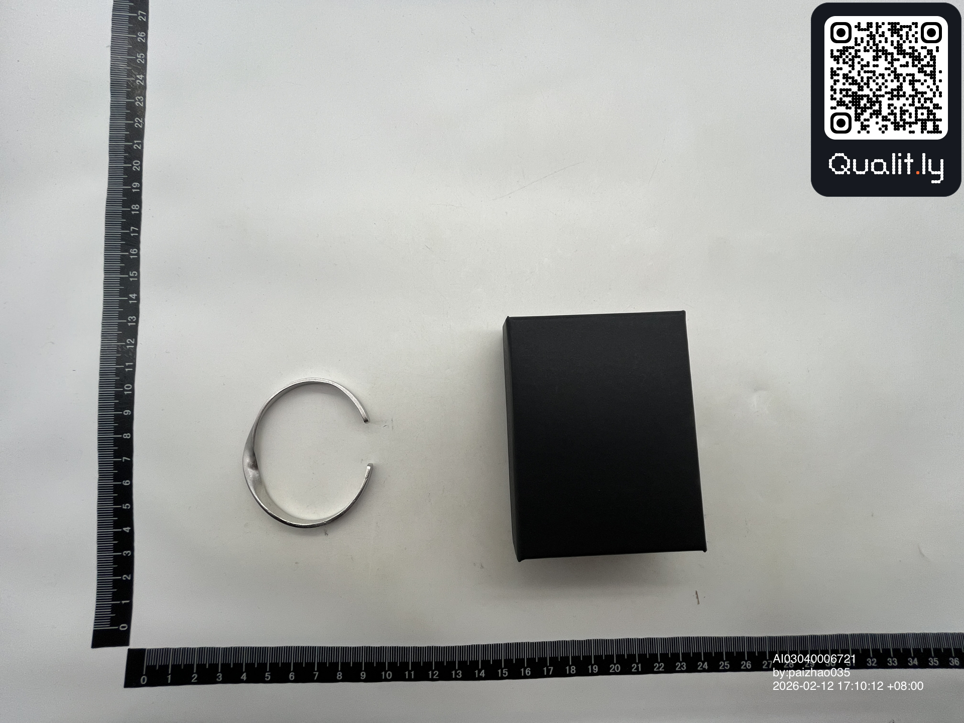 Foto QC 3 de 11
