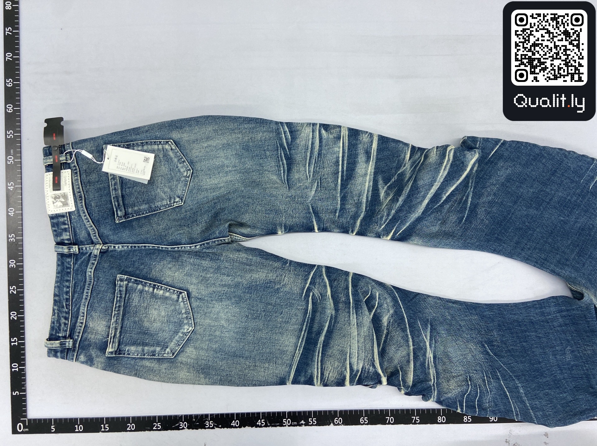 Blugi — fotografie QC 1 din 72