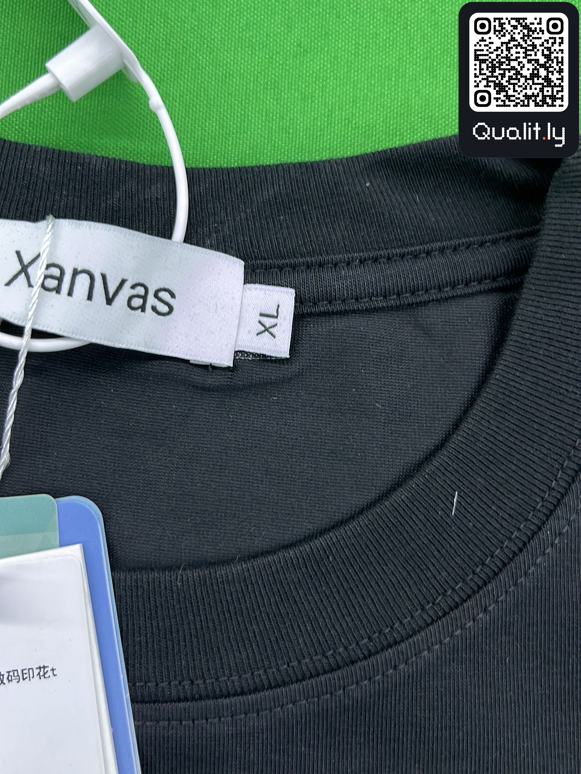 T-shirt — photo QC 2 sur 12