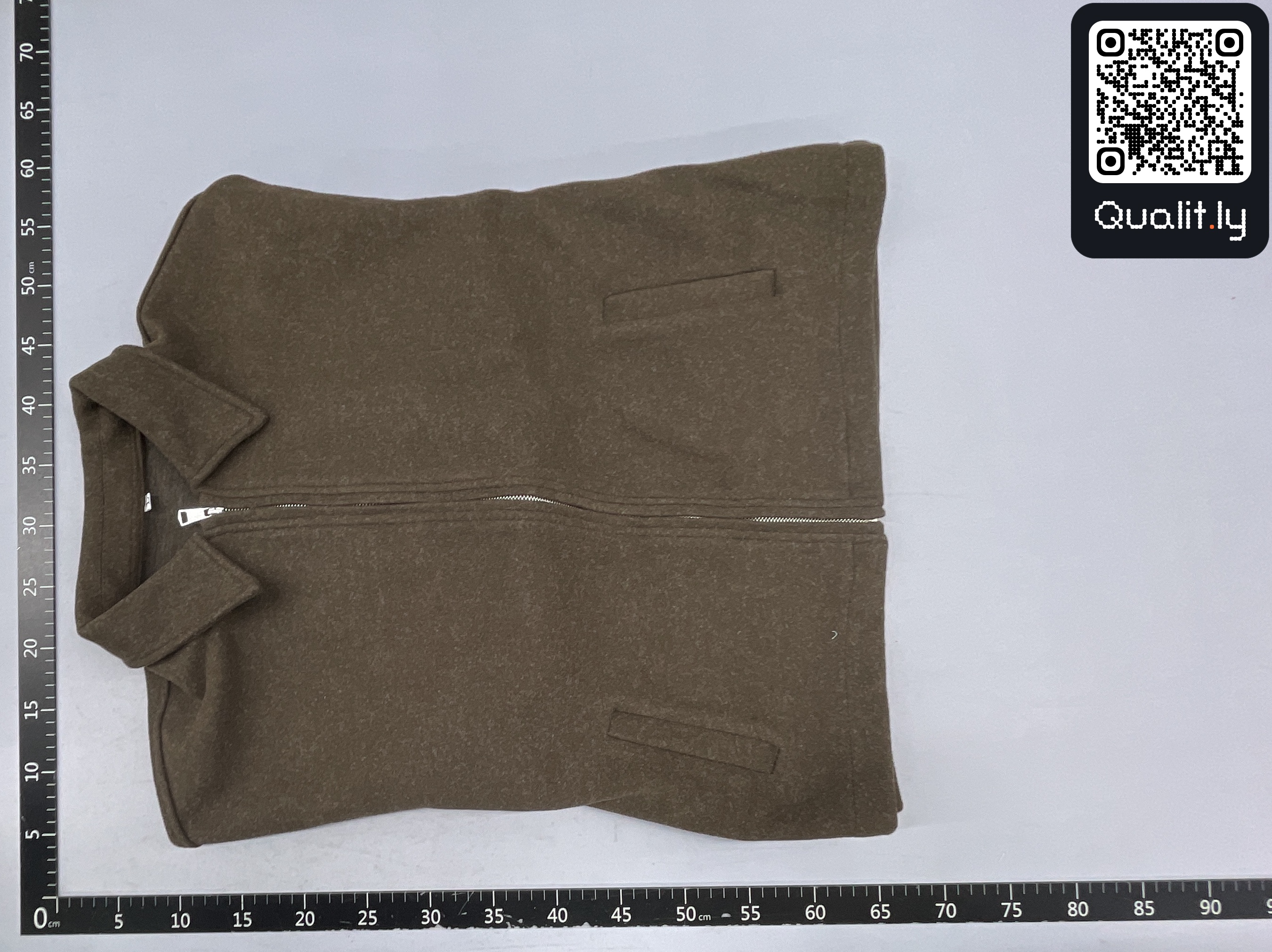 Jacket QC photo 2 of 16