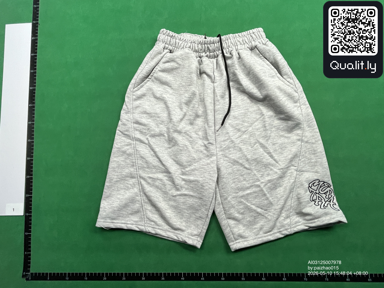 短裤 QC 照片 3 / 22