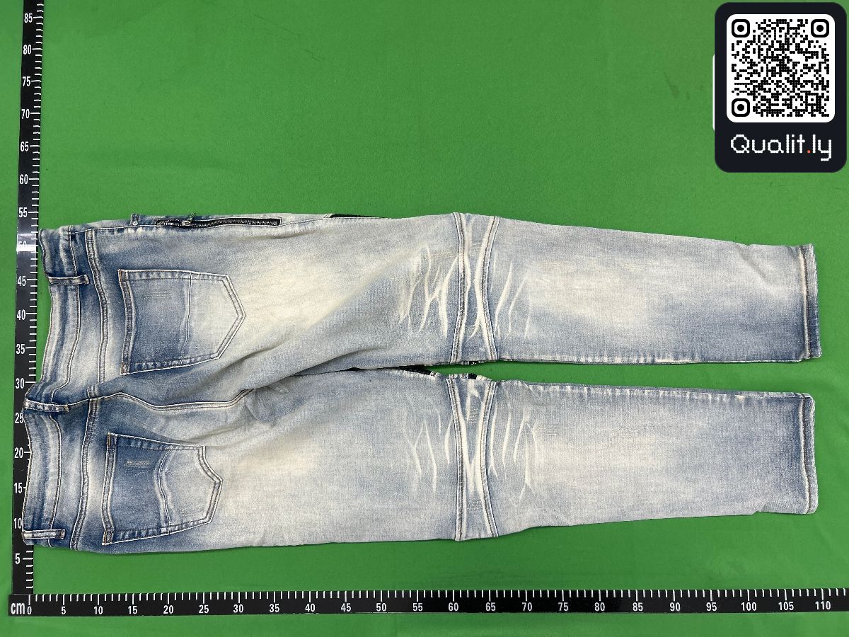 Jeans — QC-foto 3 av 8