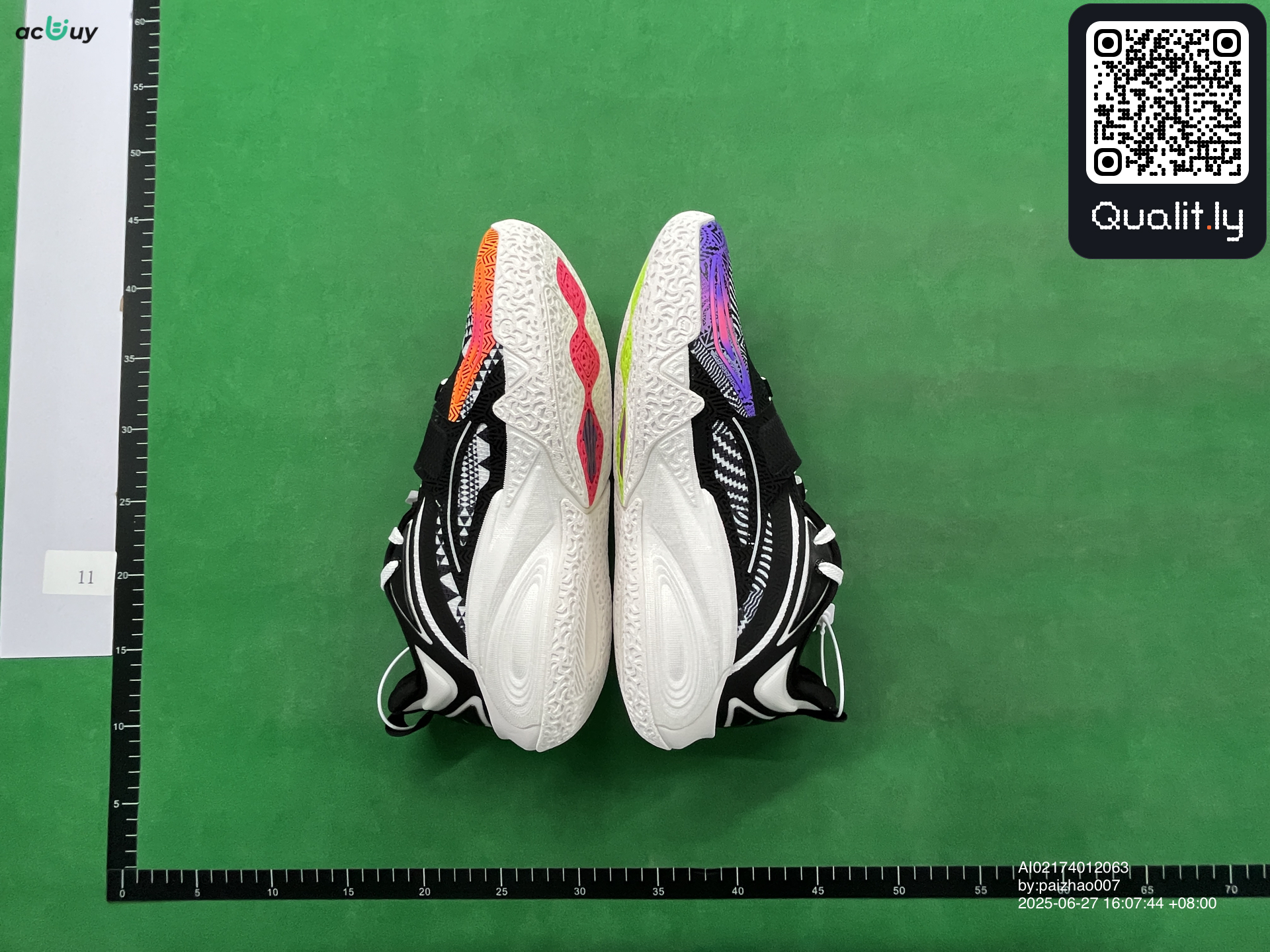 球鞋 QC 照片 3 / 6