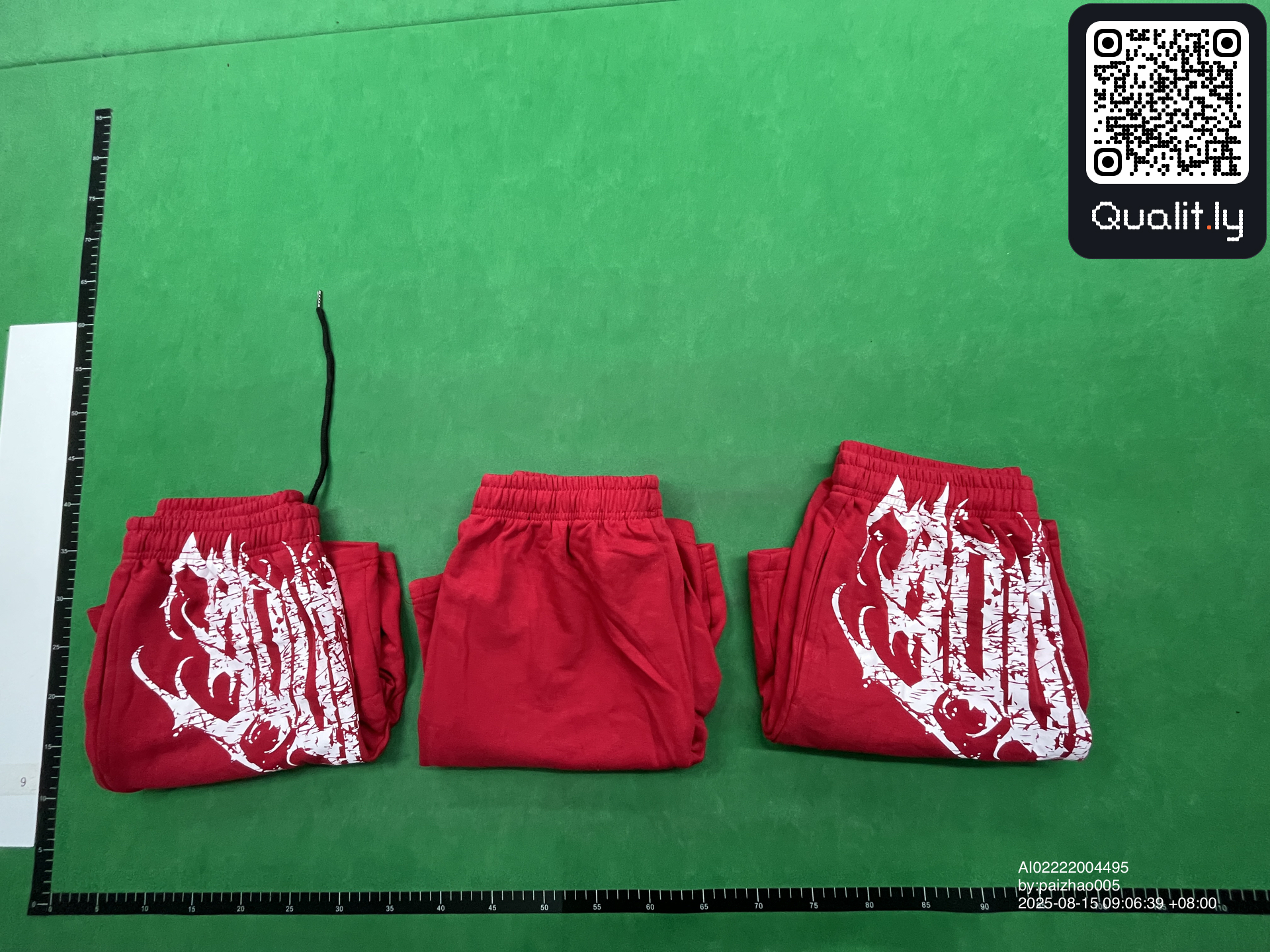 Short — photo QC 3 sur 10