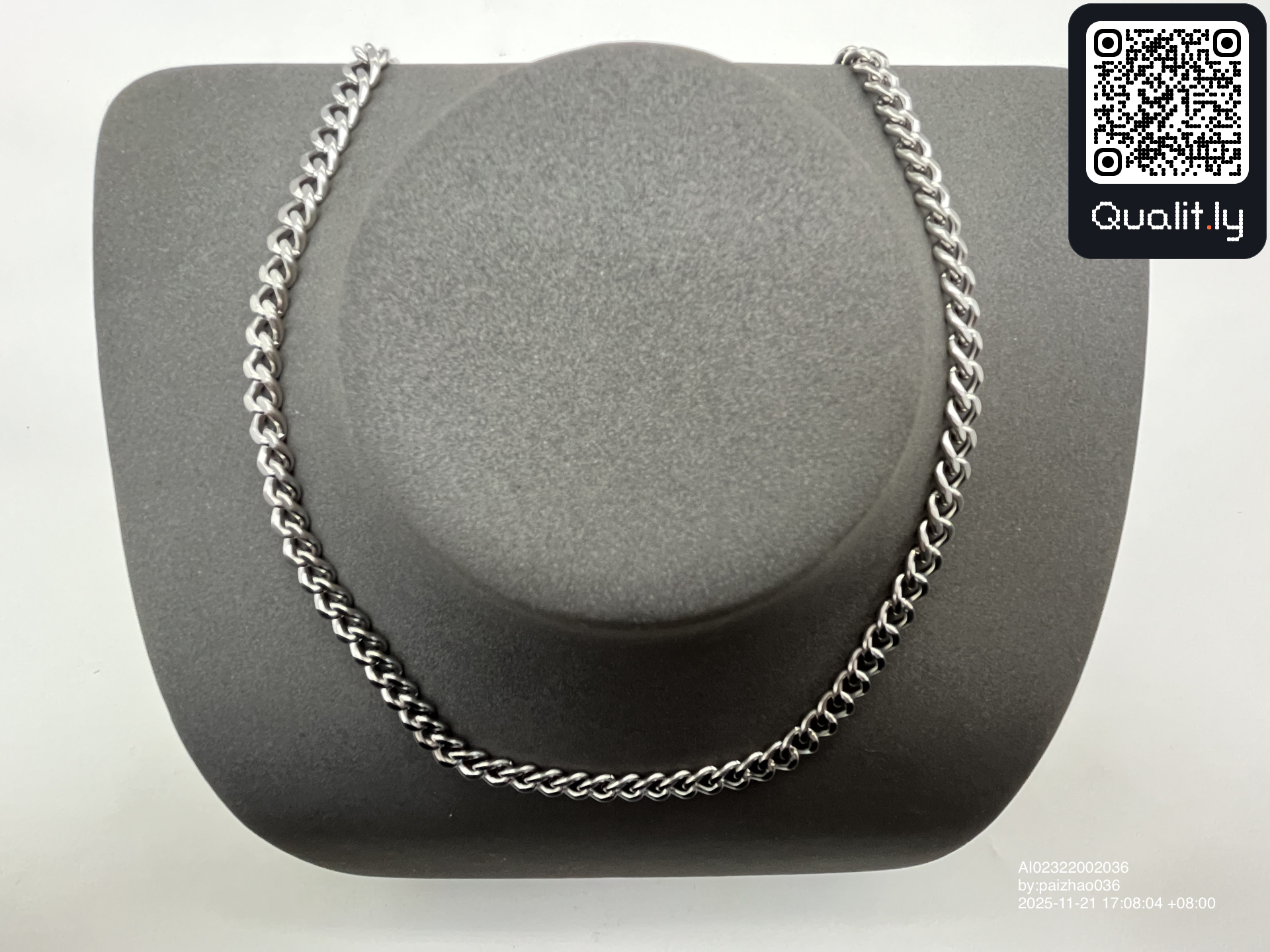 Jewelry QC photo 3 of 3