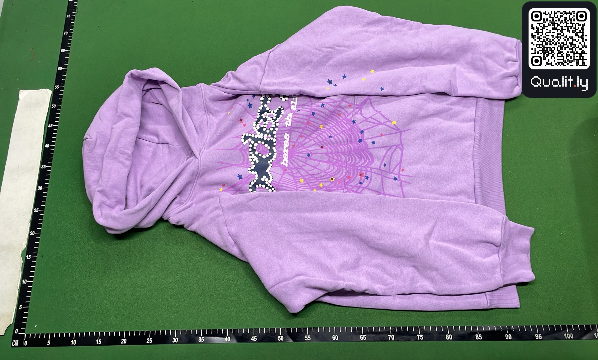 Hoodie QC photo 2 of 4