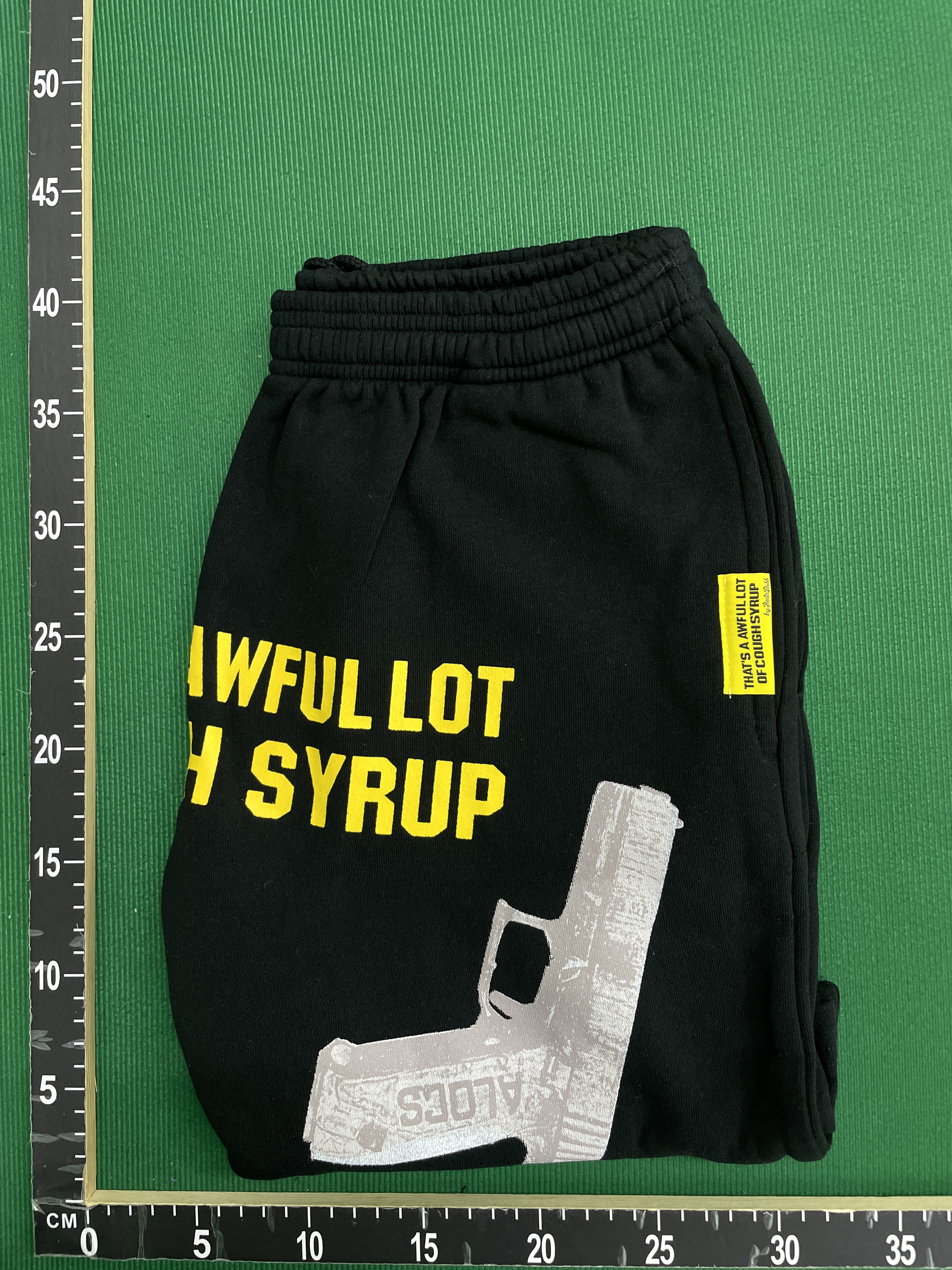 Camiseta — foto QC 2 de 82