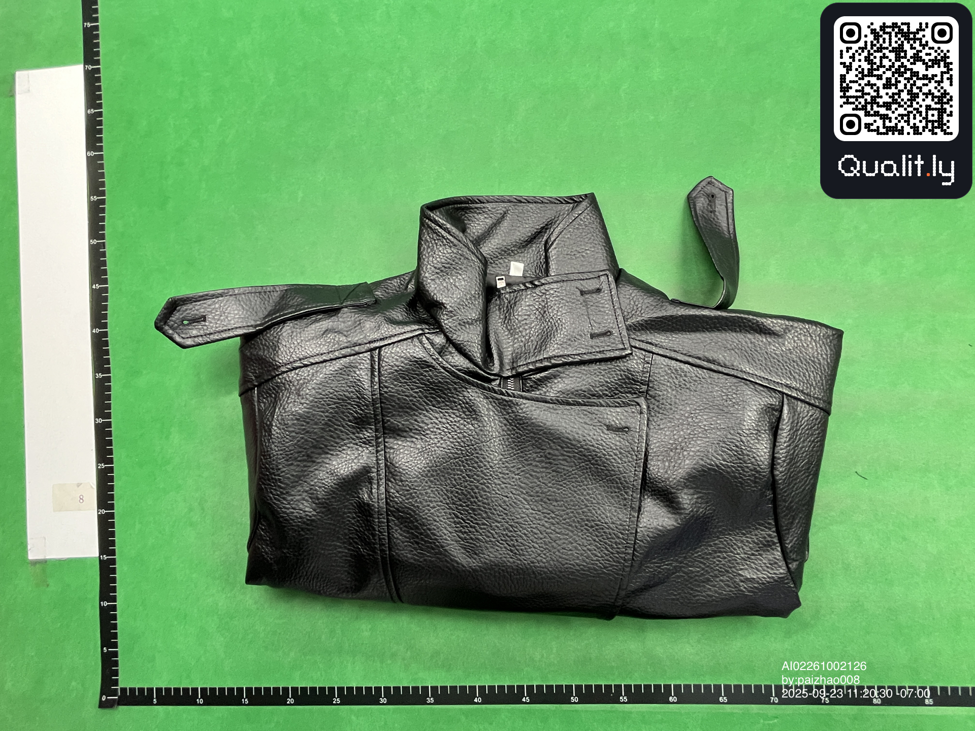 Jacket QC photo 1 of 4