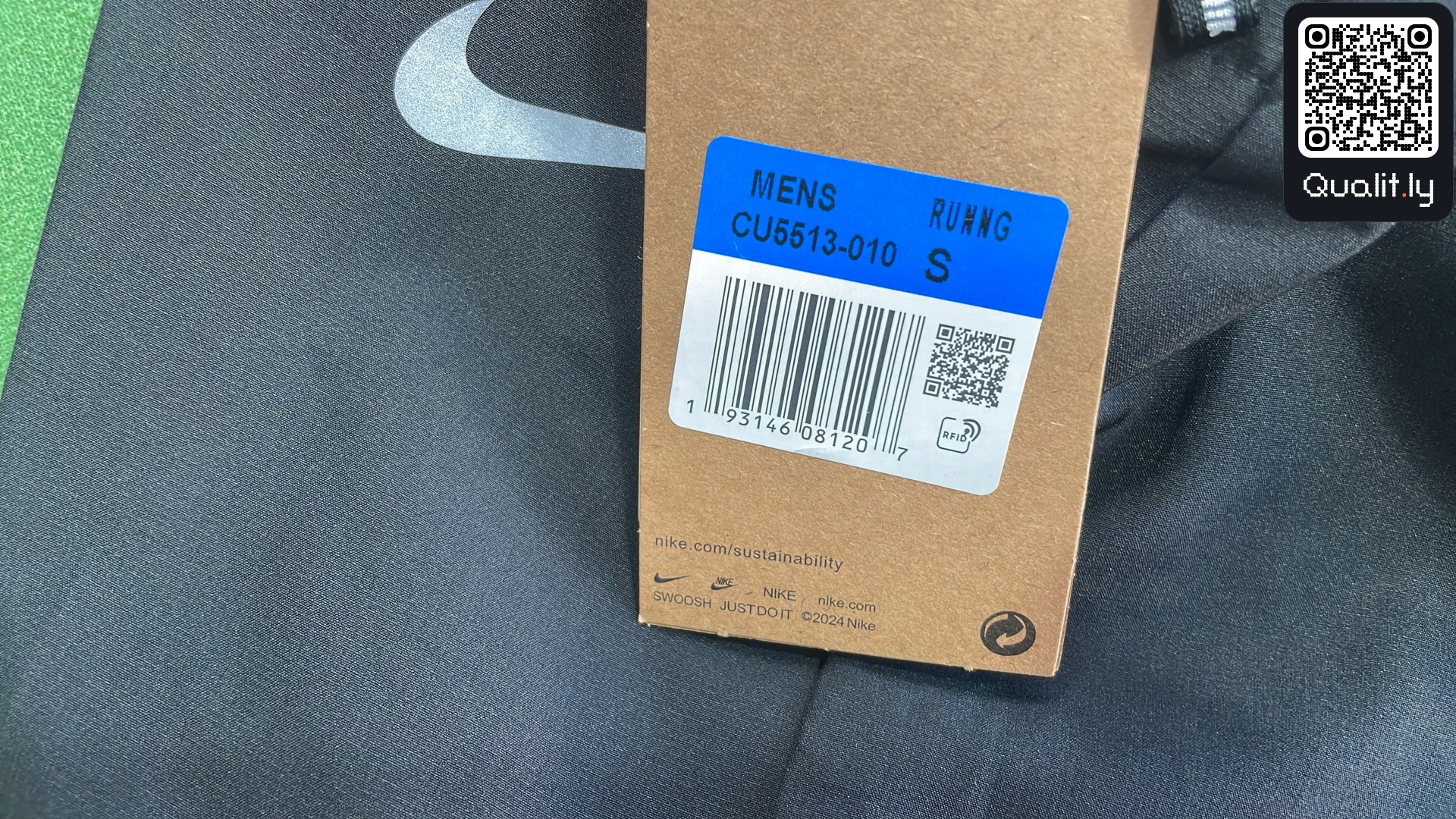 长裤 QC 照片 1 / 161
