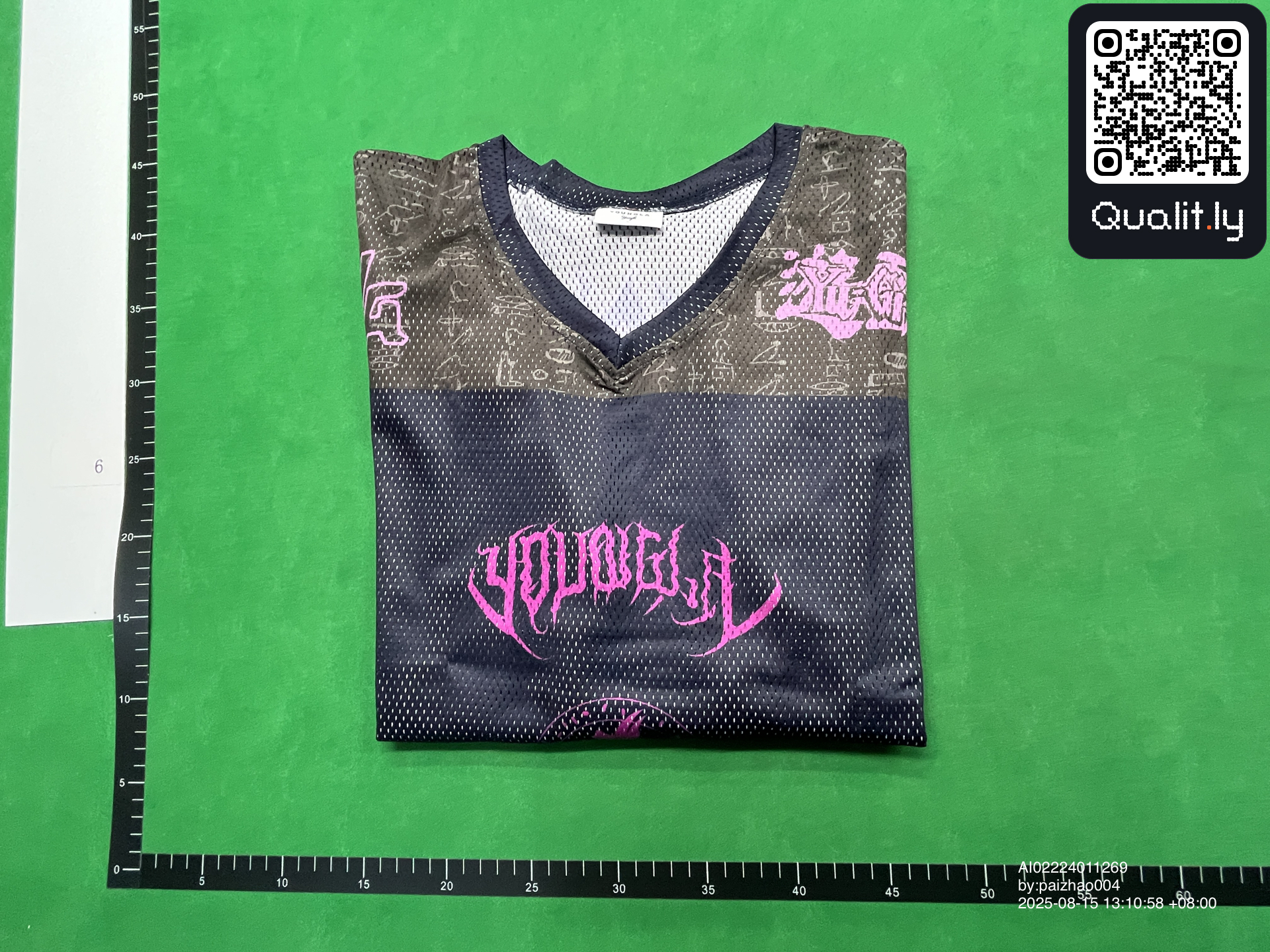 T-shirt — QC-foto 1 av 10
