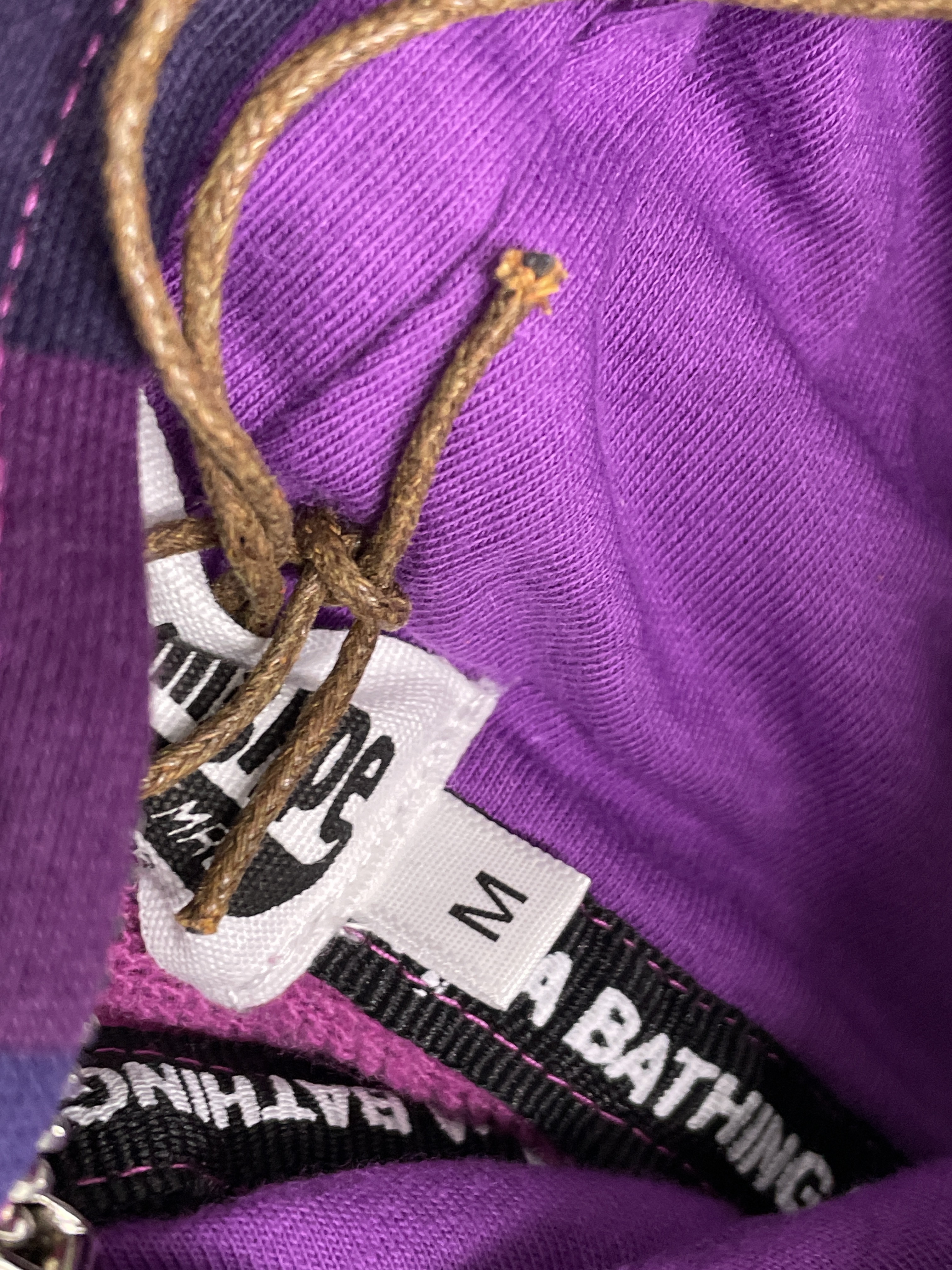 Sweat à capuche — photo QC 2 sur 21