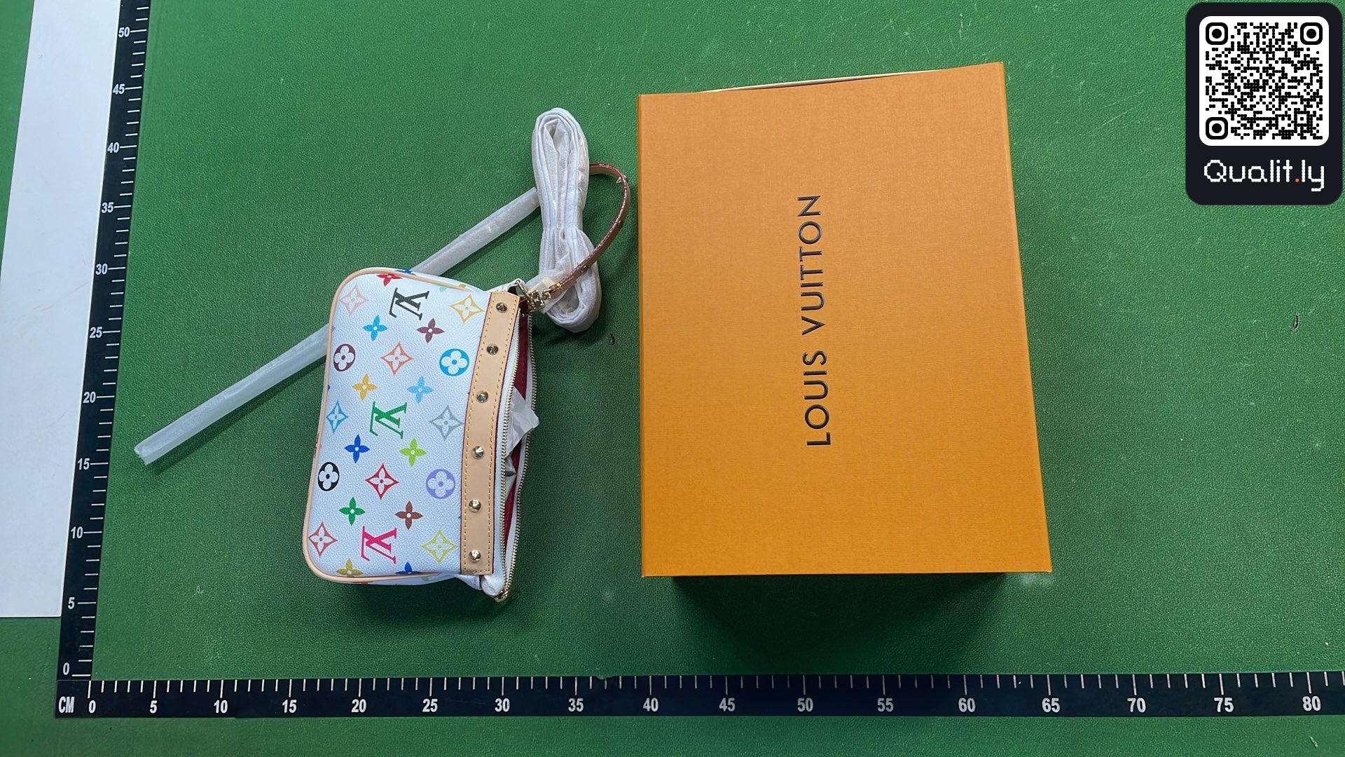 Foto QC 3 de 3
