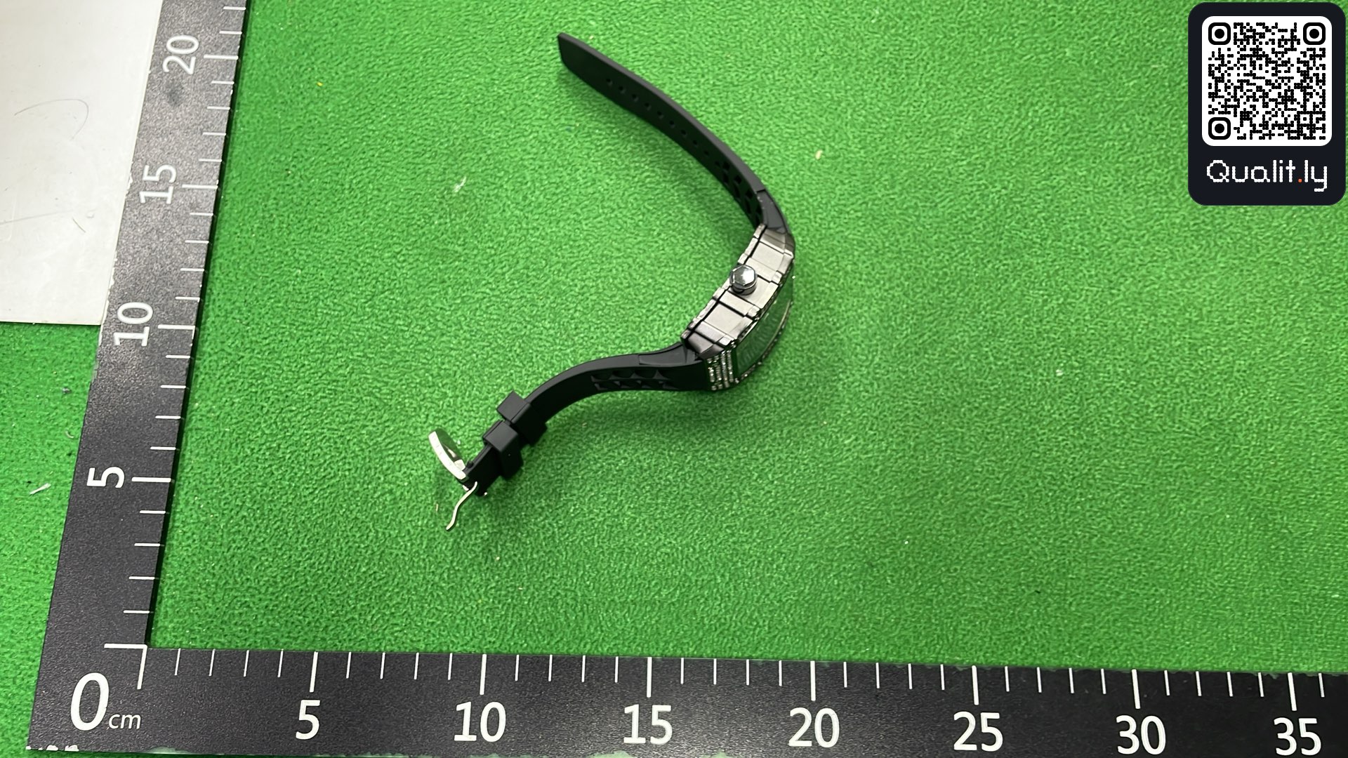Montre — photo QC 3 sur 37
