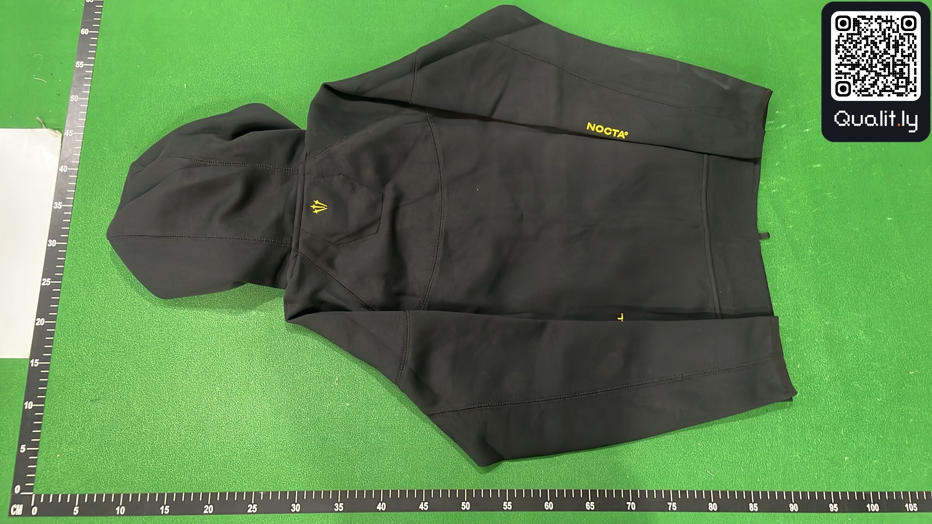 Hoodie QC photo 3 of 98