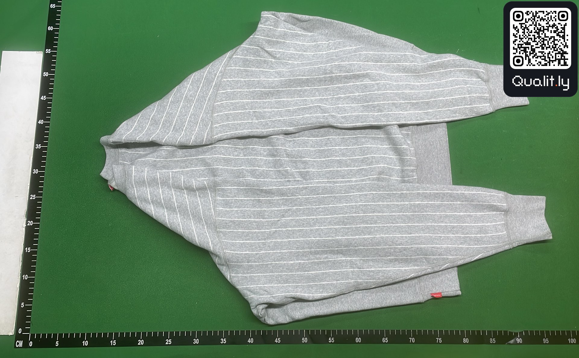 Sweat — photo QC 3 sur 21