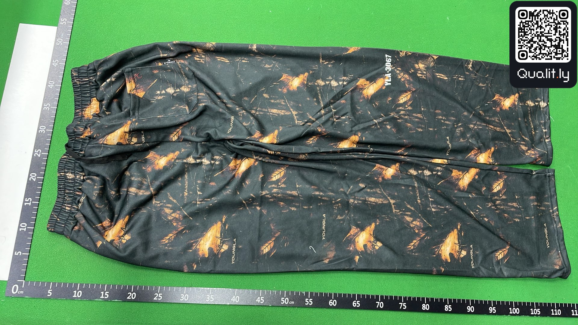 Pants QC photo 3 of 4