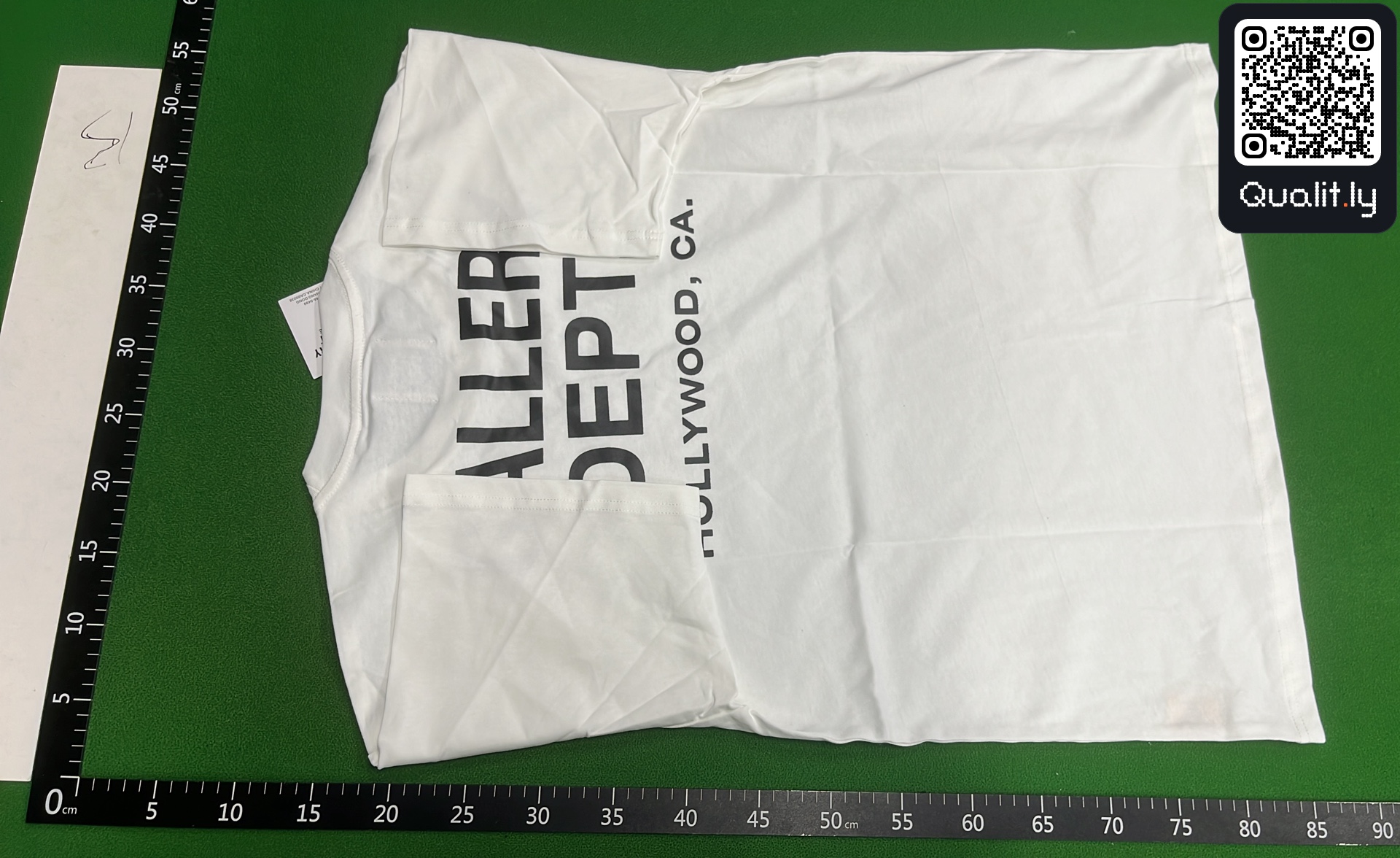 T-shirt QC photo 3 of 12