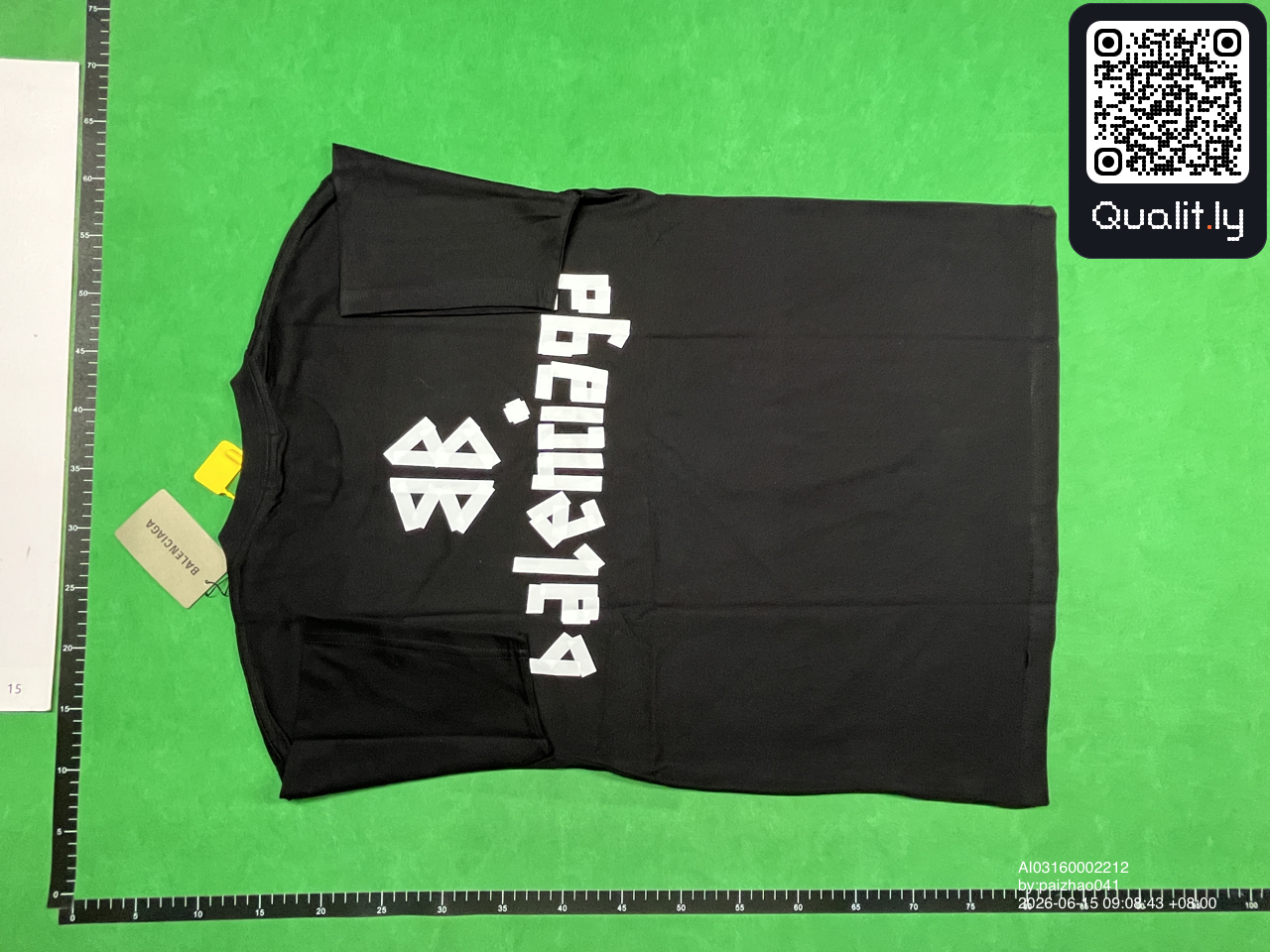 Tricou — fotografie QC 1 din 86