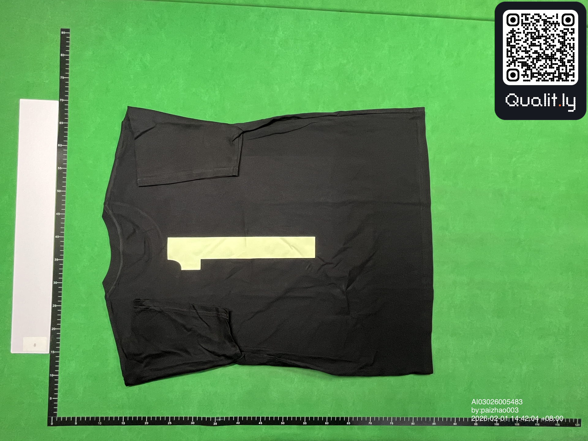 T-shirt — QC-foto 2 van 8