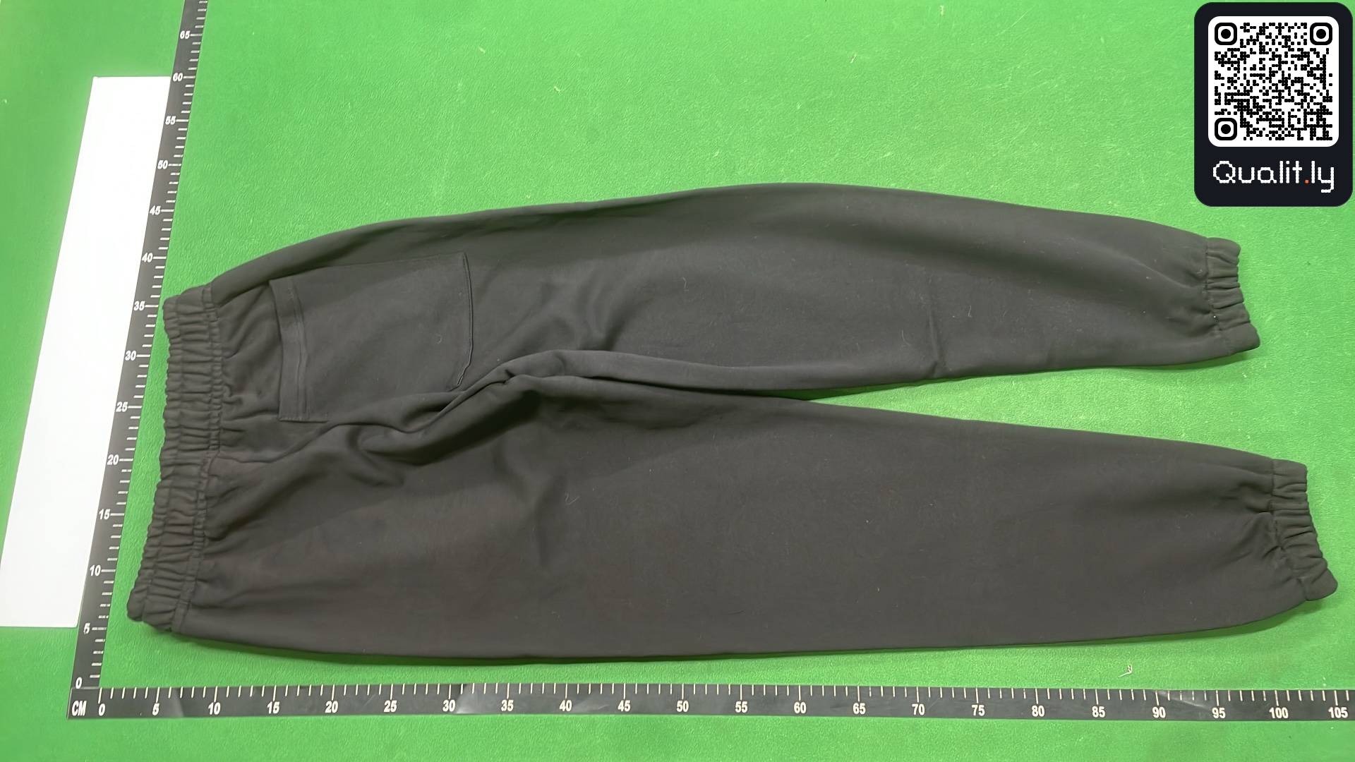 Hoodie QC photo 3 of 4