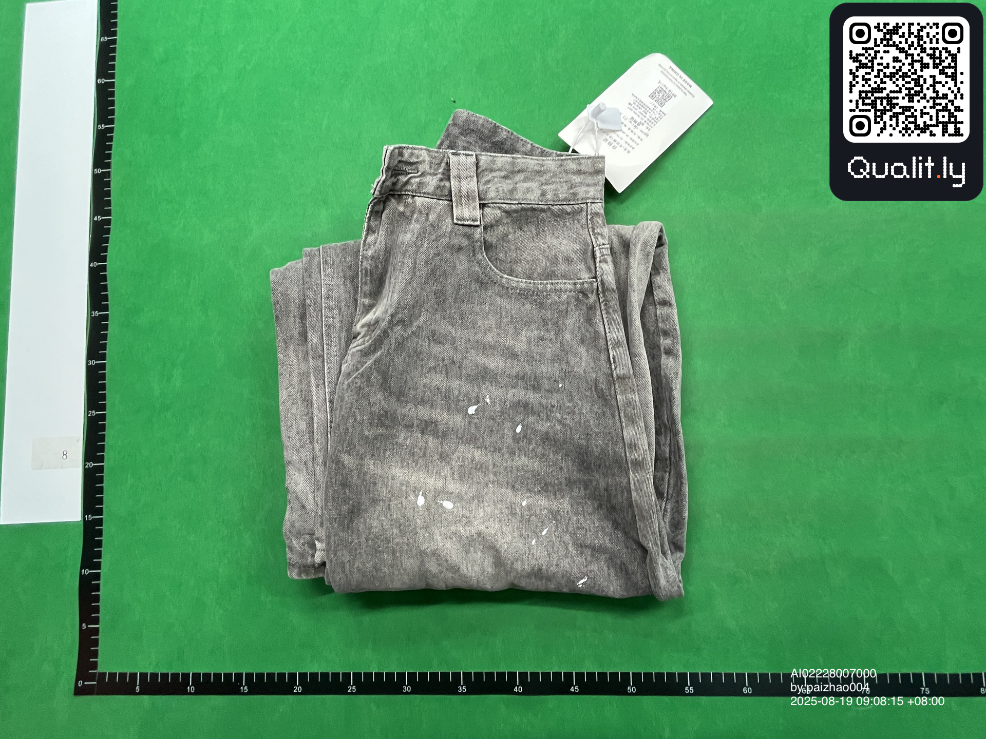 牛仔裤 QC 照片 1 / 12
