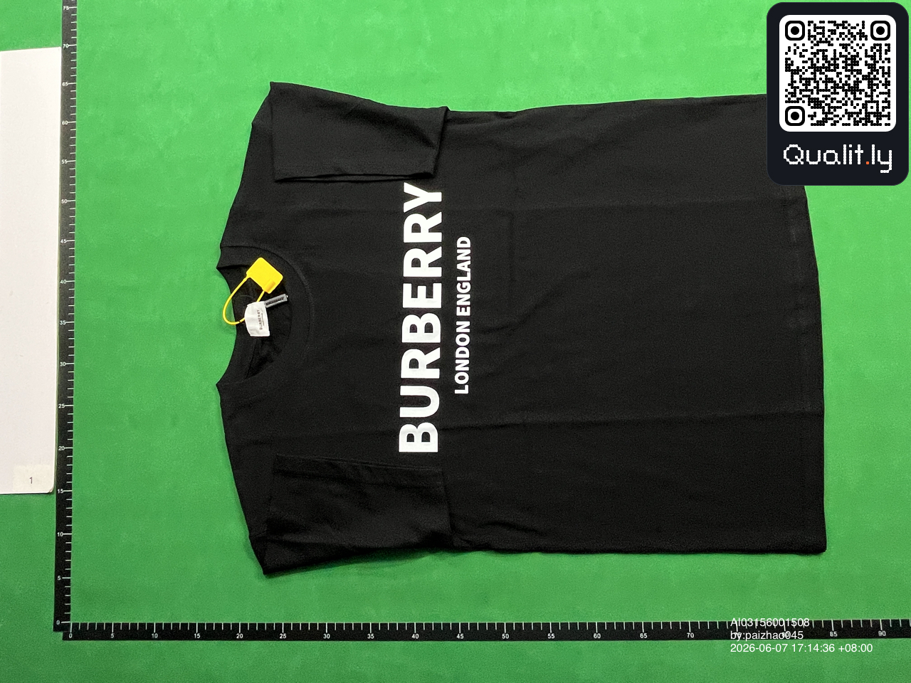 T-shirt QC photo 3 of 44