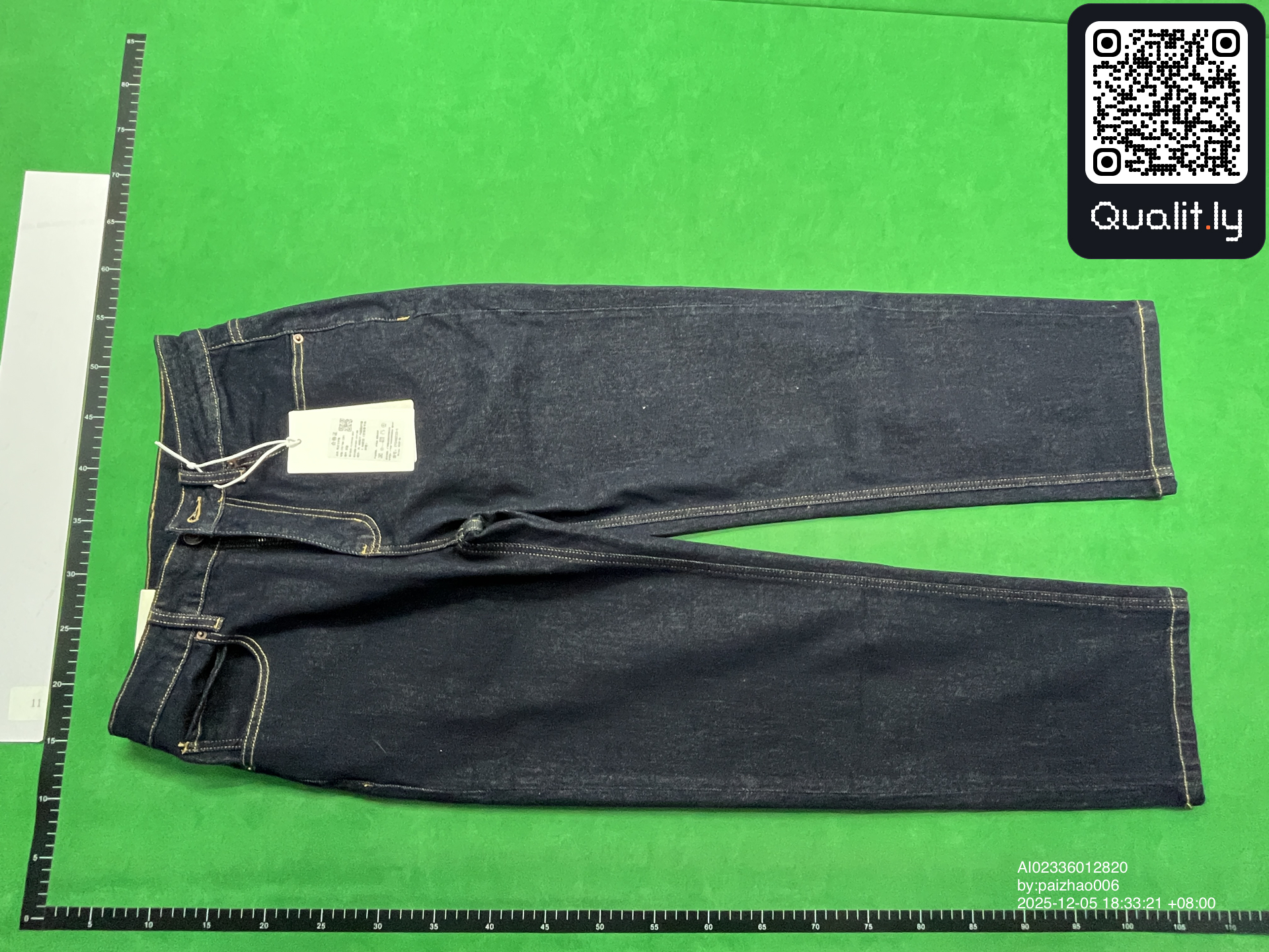 Jeans QC photo 3 of 8