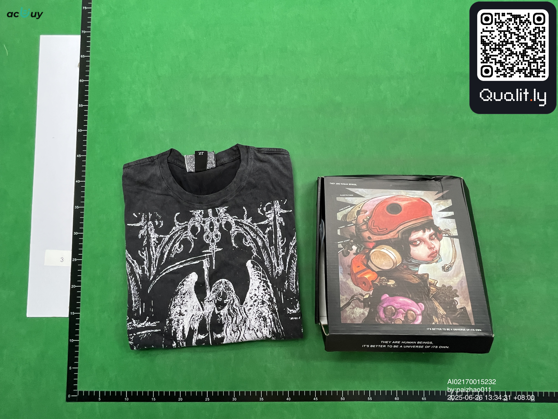 T-shirt — QC-foto 1 av 4