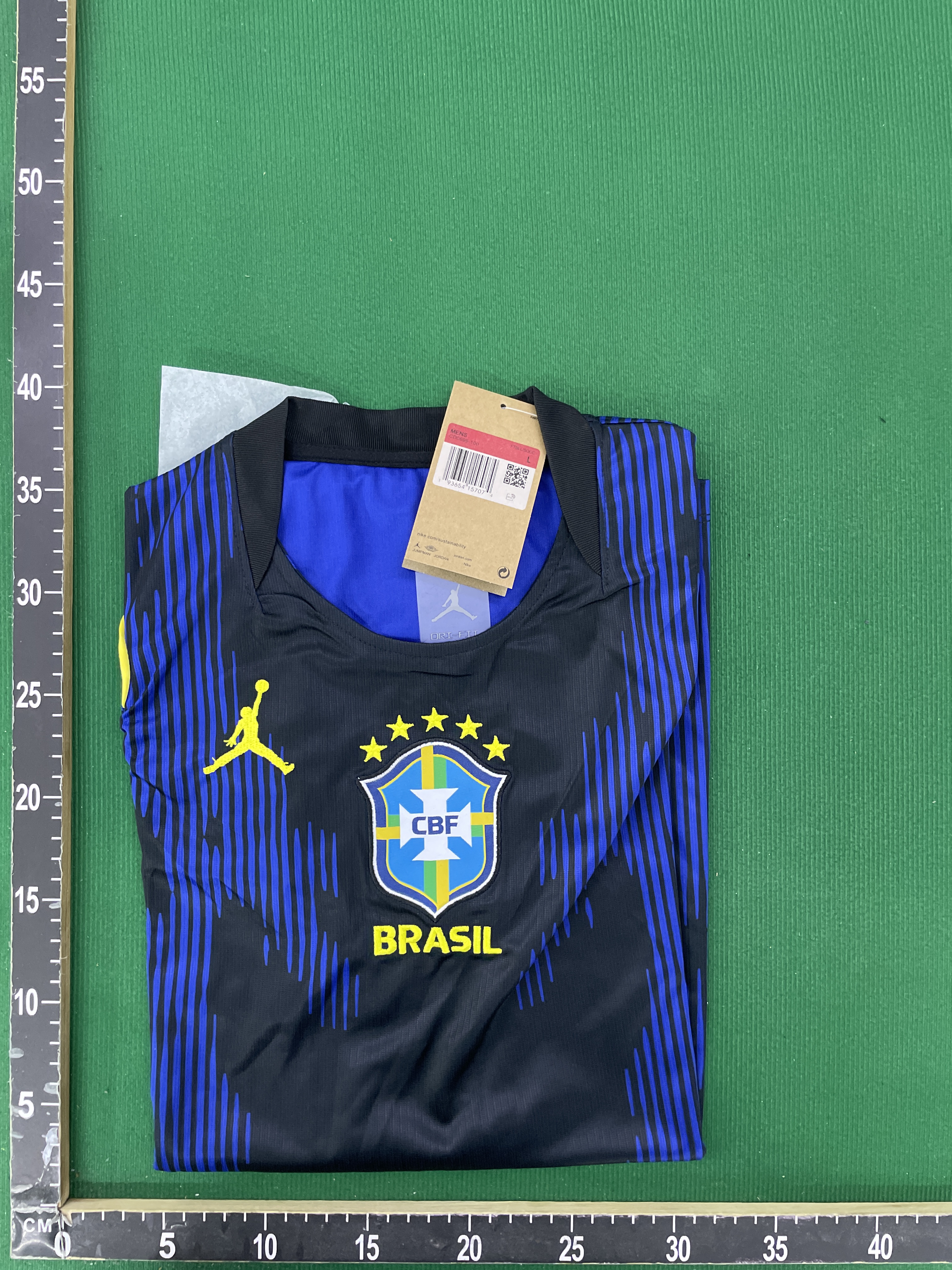 QC photo 1 of 10