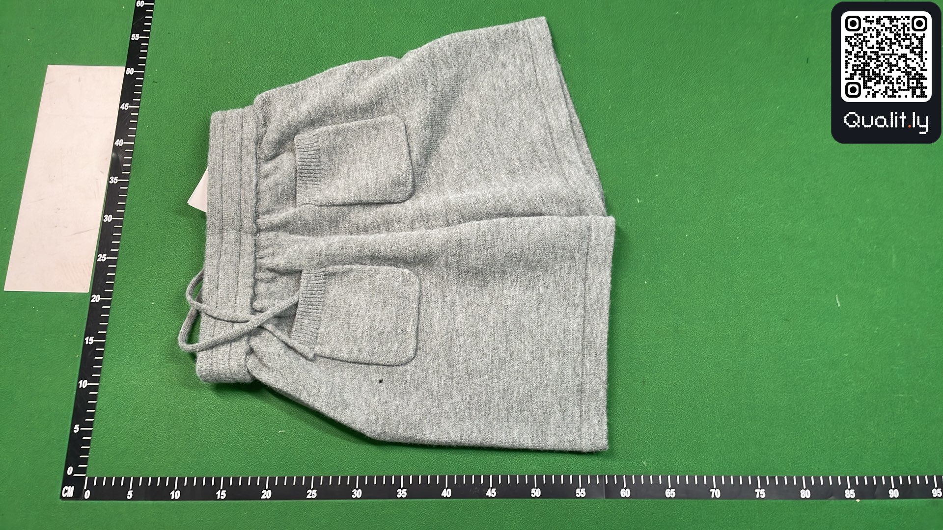 Pull — photo QC 3 sur 4