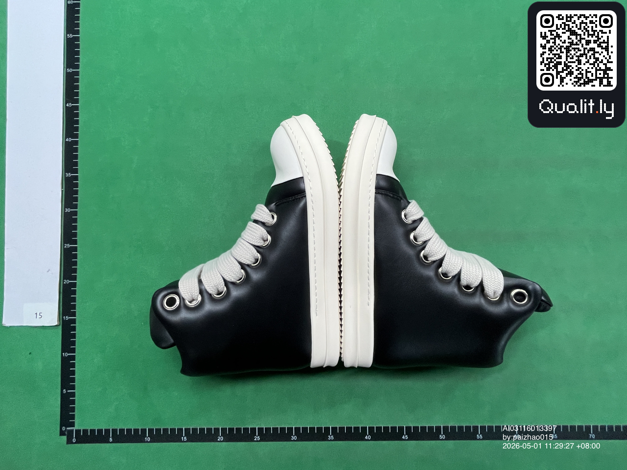 Botas — foto QC 3 de 22