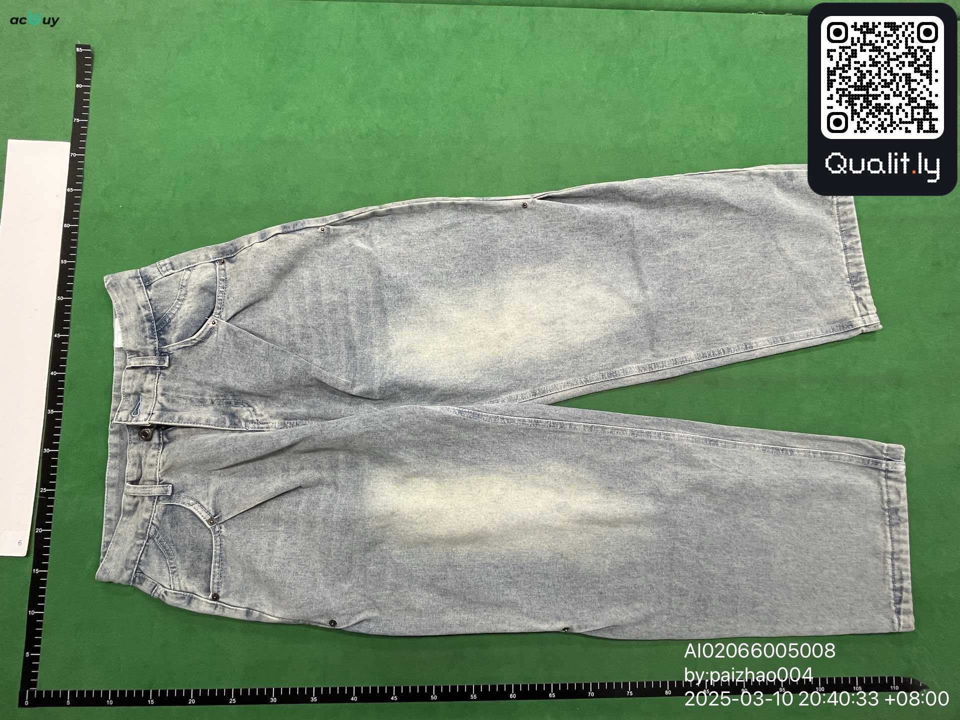 Jeans — QC-foto 3 av 8