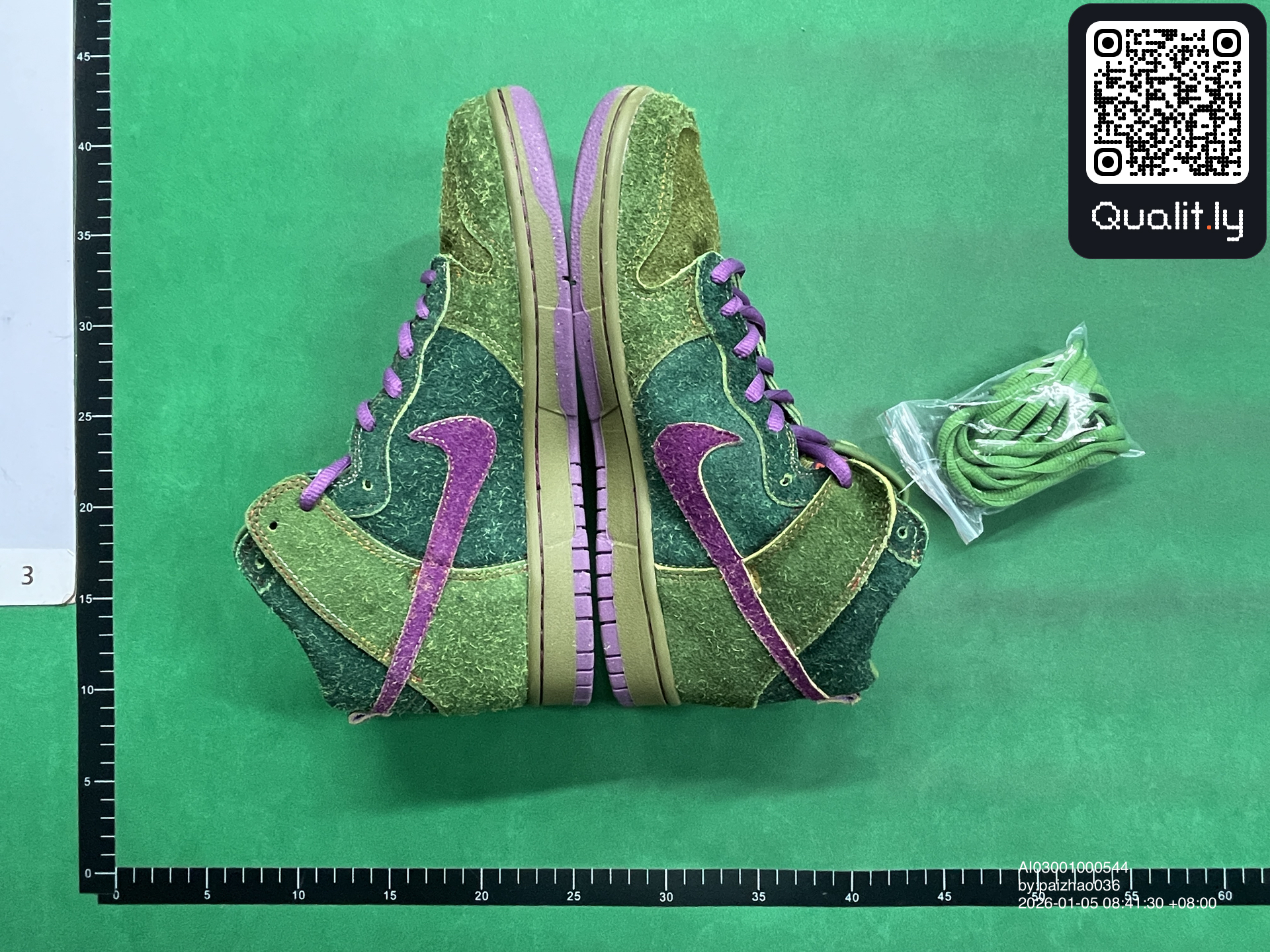 Sneaker — QC-Foto 3 von 42