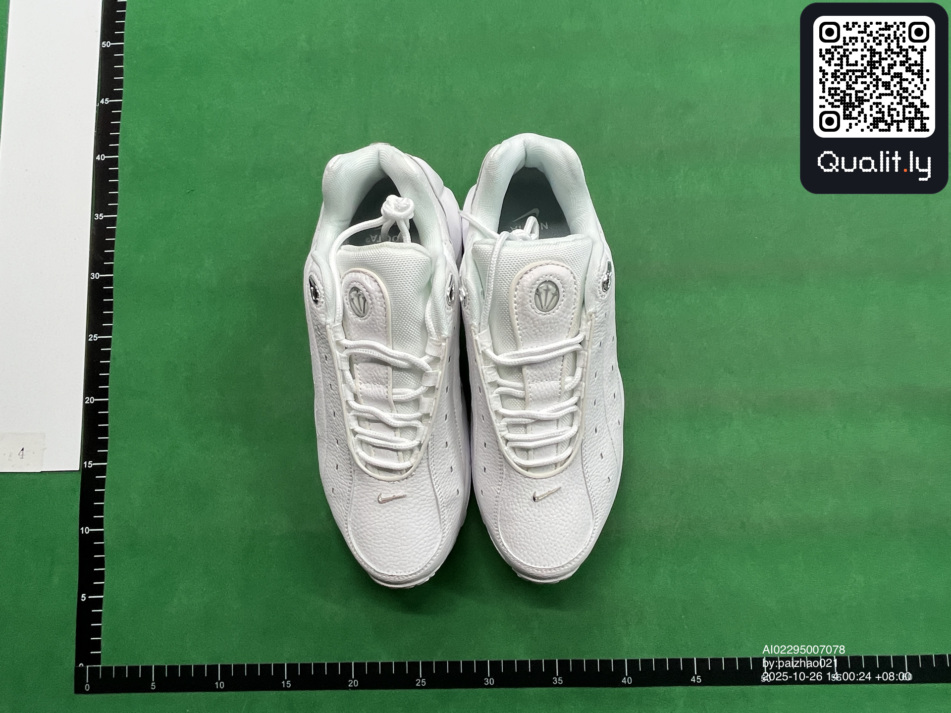 Sneaker — QC-Foto 2 von 102