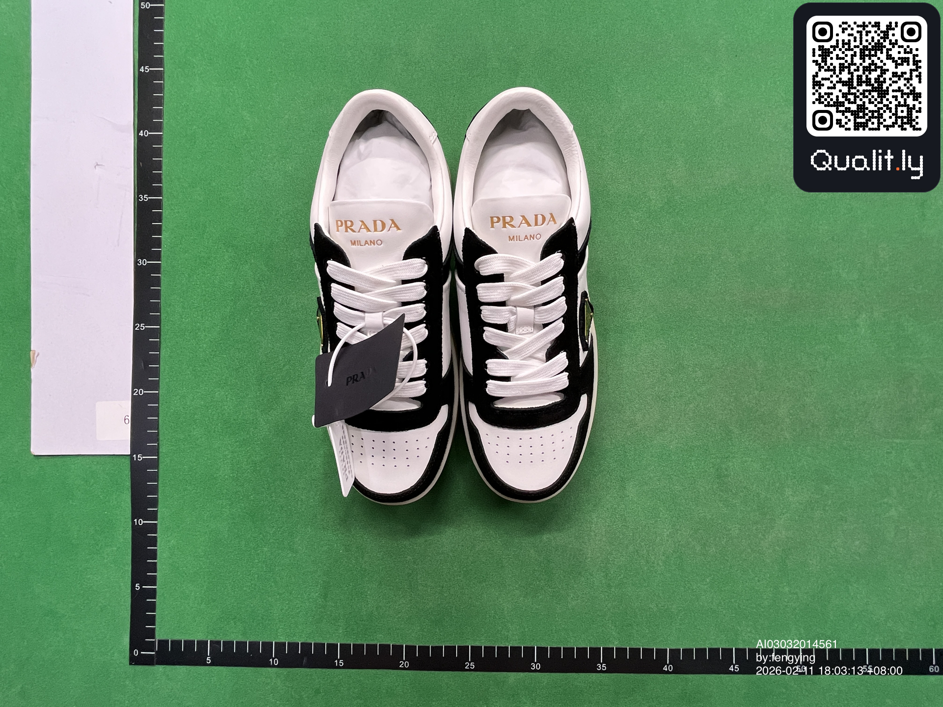 球鞋 QC 照片 1 / 24