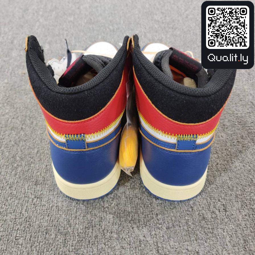 Sneakers QC photo 3 of 20