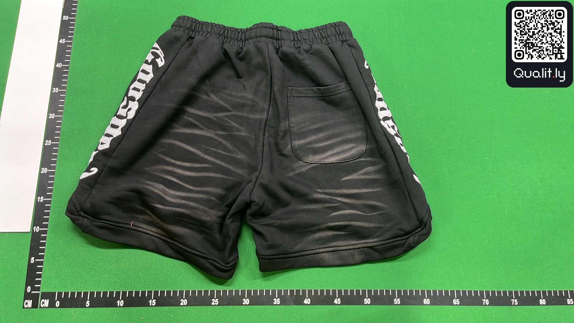 Shorts QC photo 3 of 8