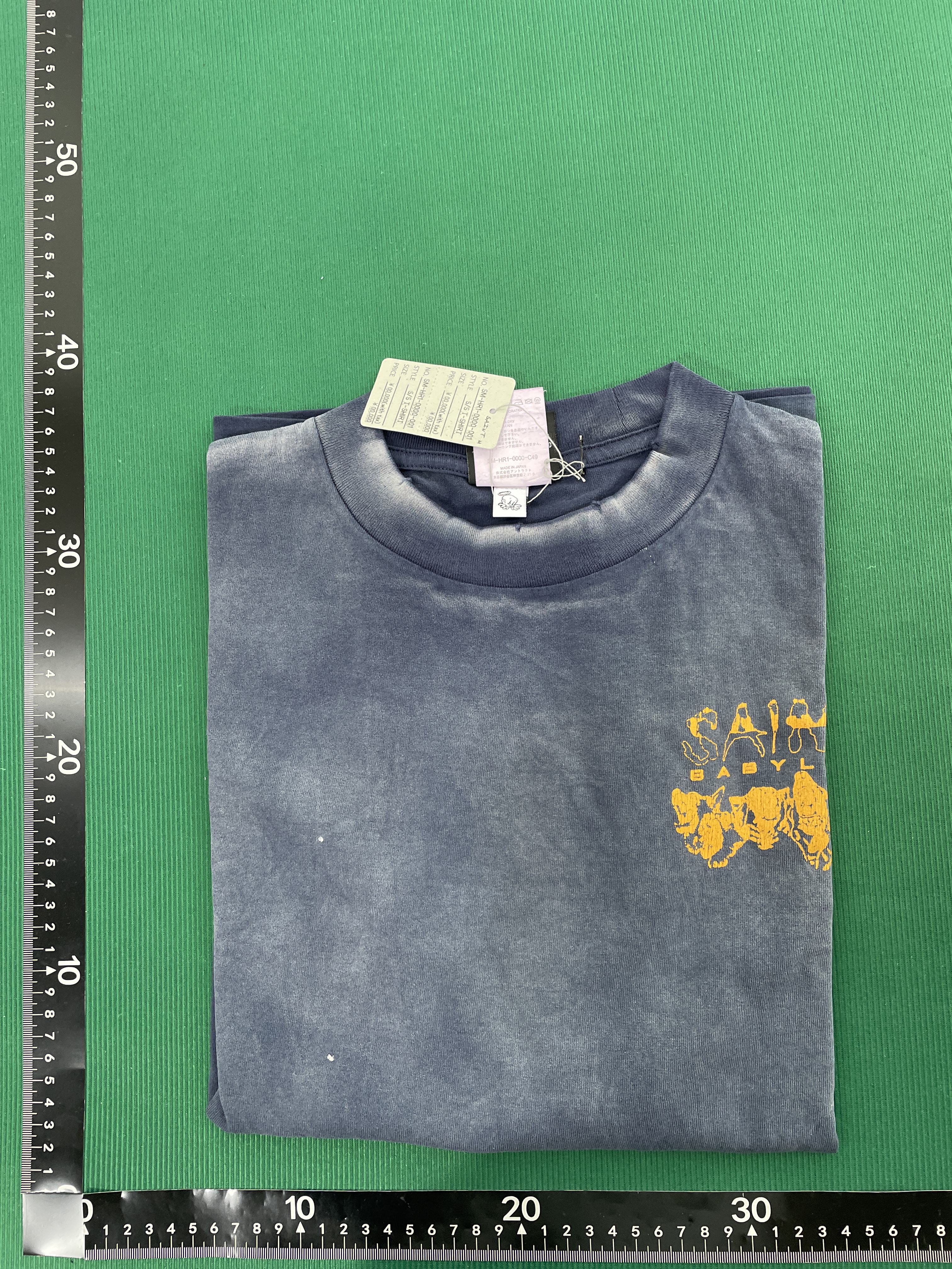 T-shirt QC photo 1 of 13