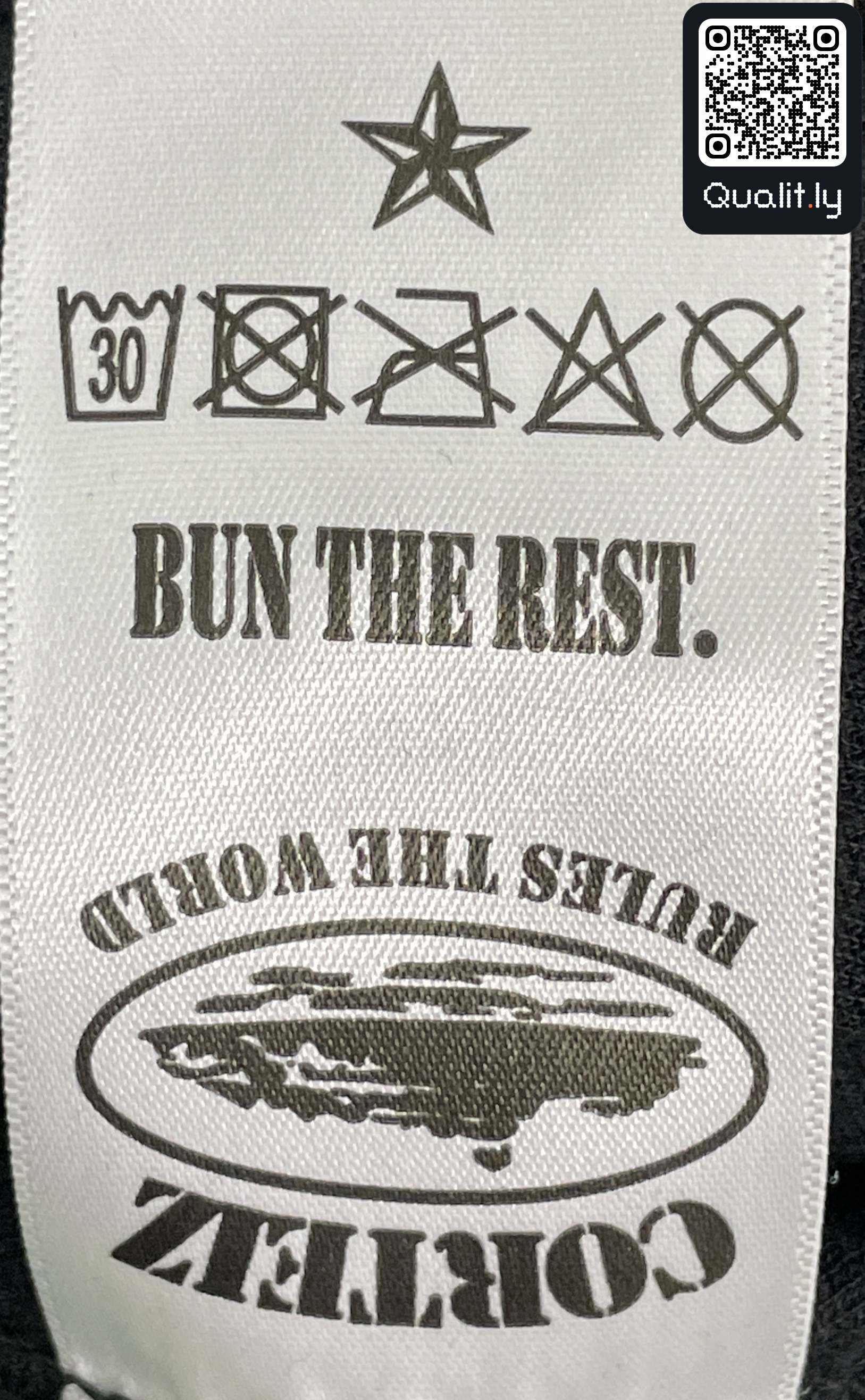 T-shirt QC photo 3 of 22