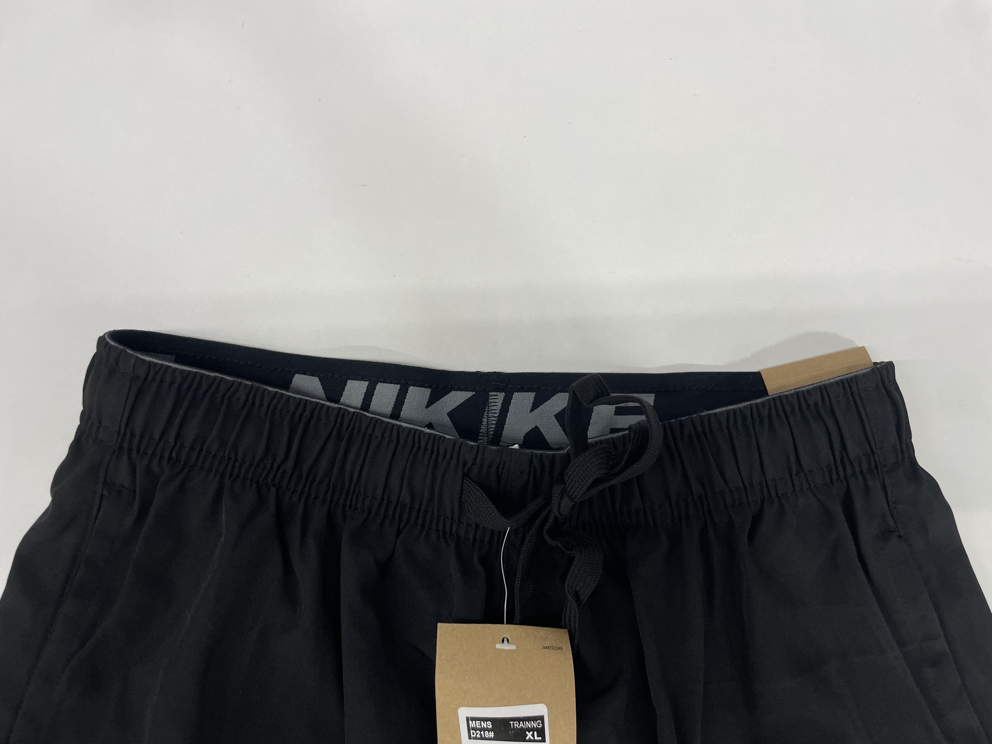 T-shirt — photo QC 3 sur 136