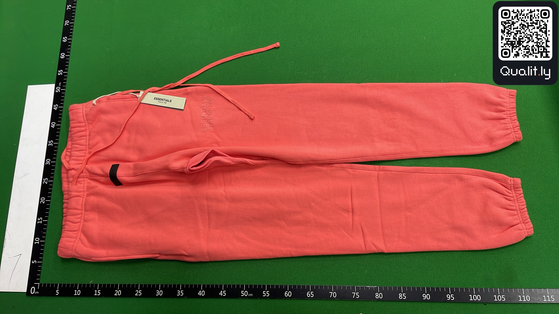 Pants QC photo 2 of 120