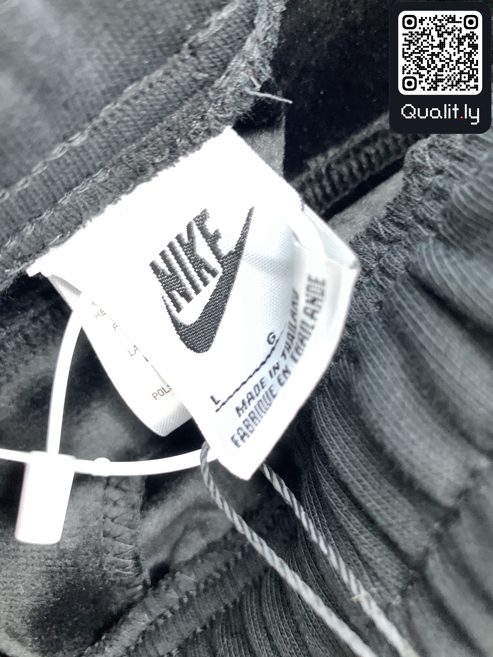 Hose — QC-Foto 3 von 94