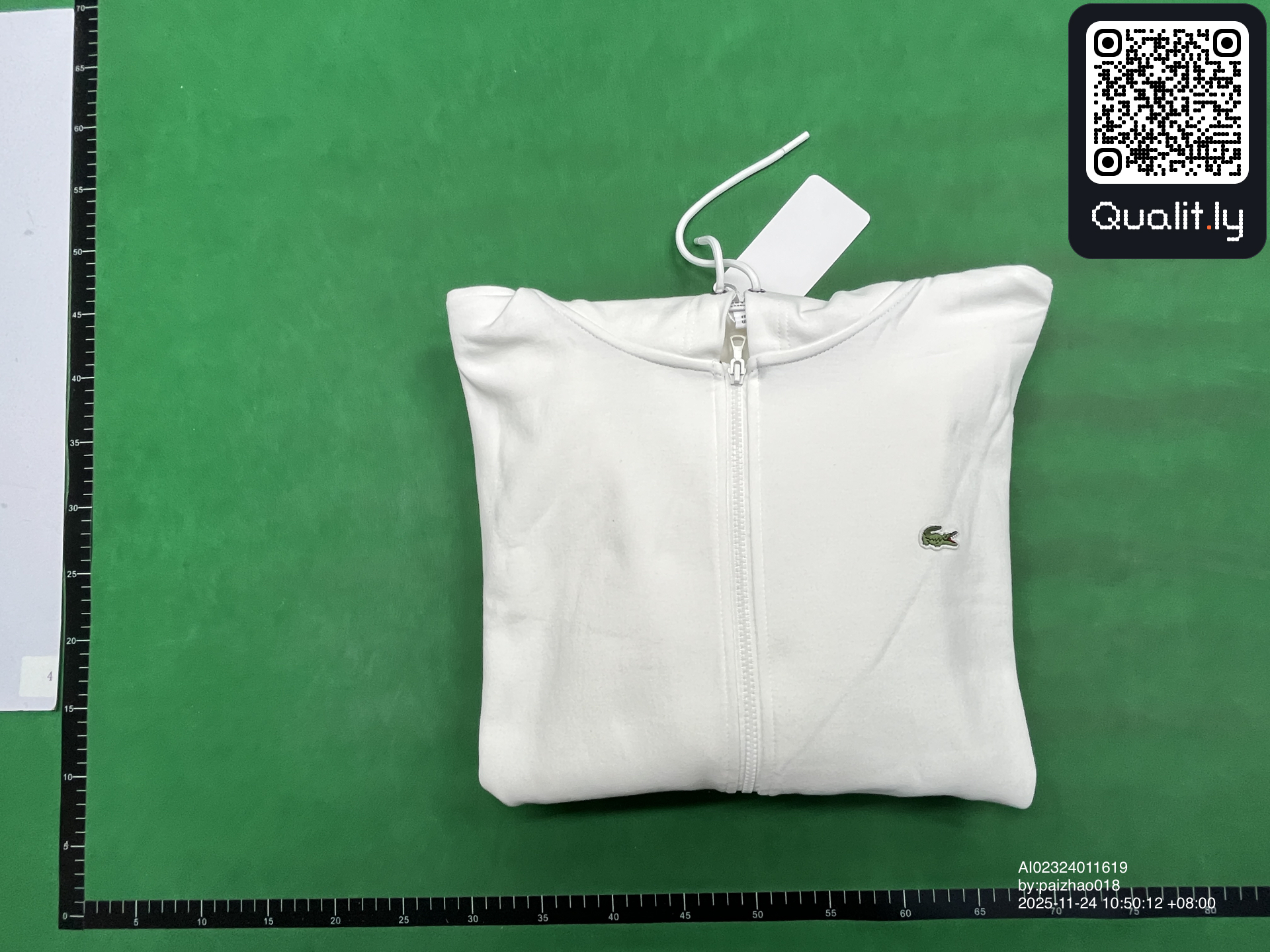 Foto QC 1 de 28