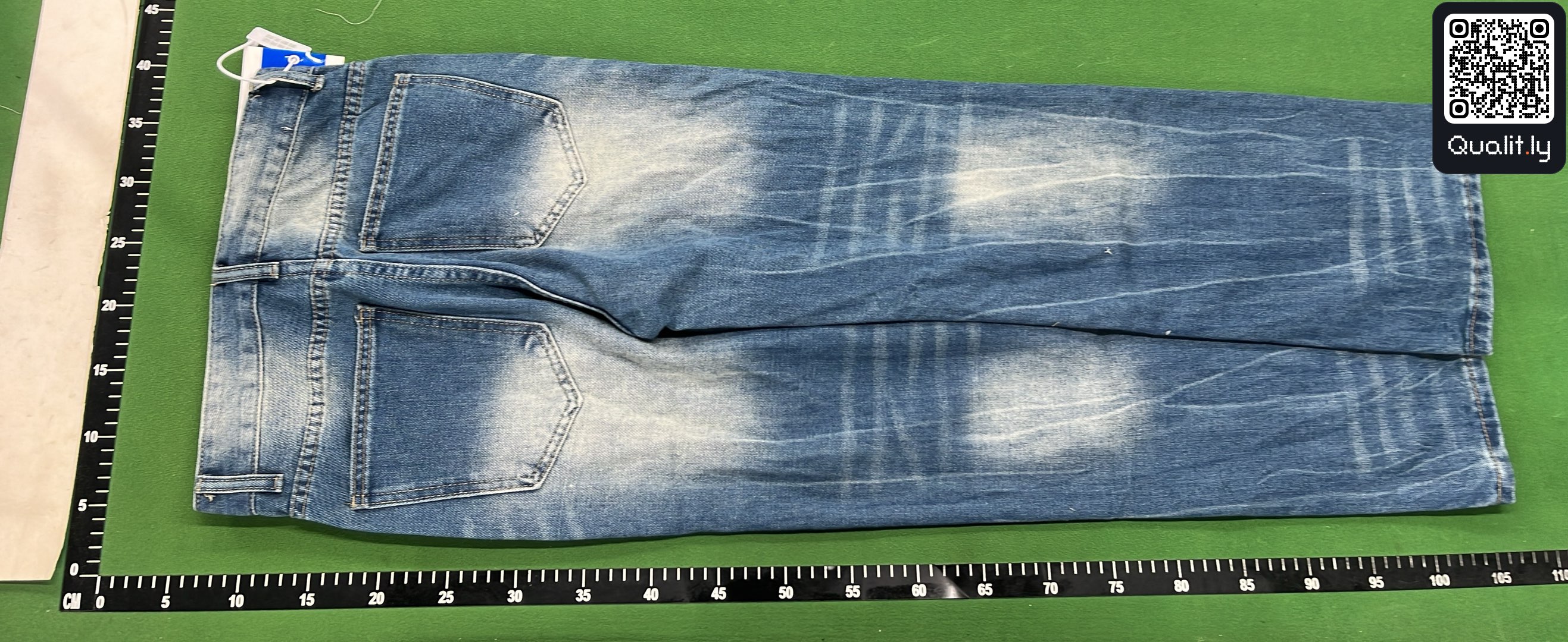 Jeans QC photo 3 of 54