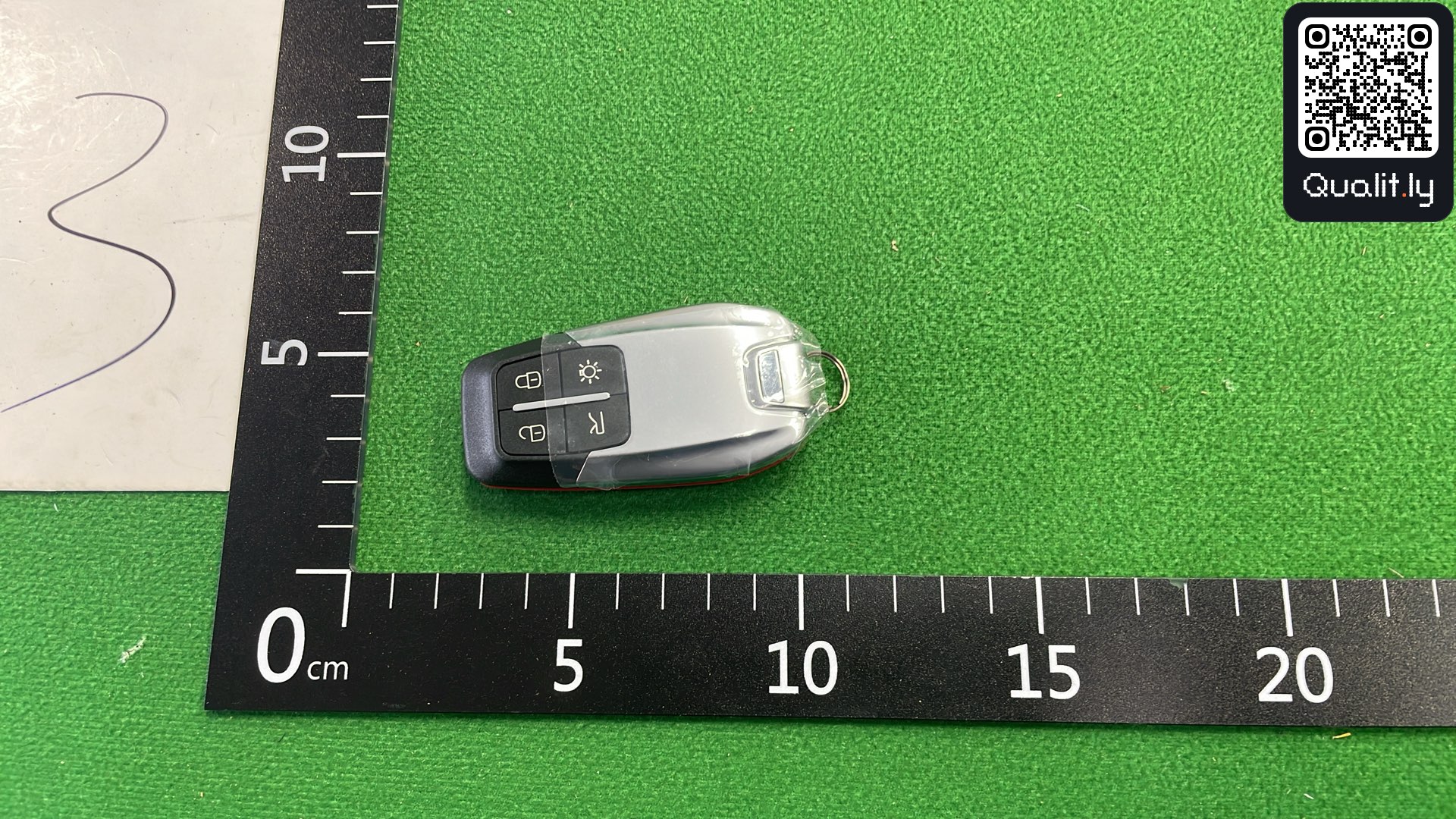 Zdjęcie QC 1 z 6
