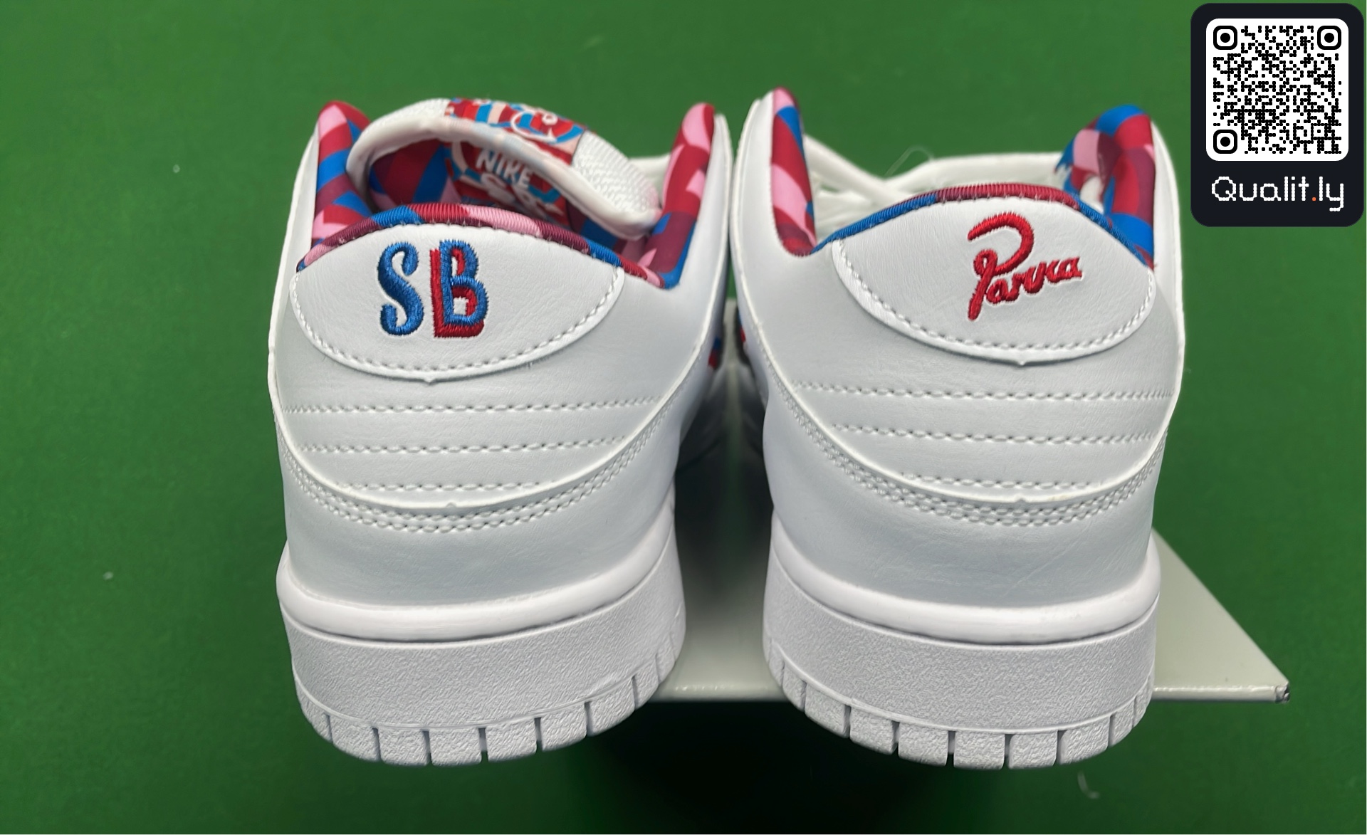 Sneakers QC photo 3 of 30