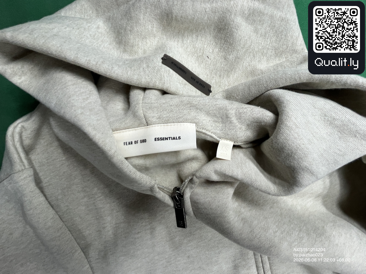 Sudadera con capucha — foto QC 1 de 74