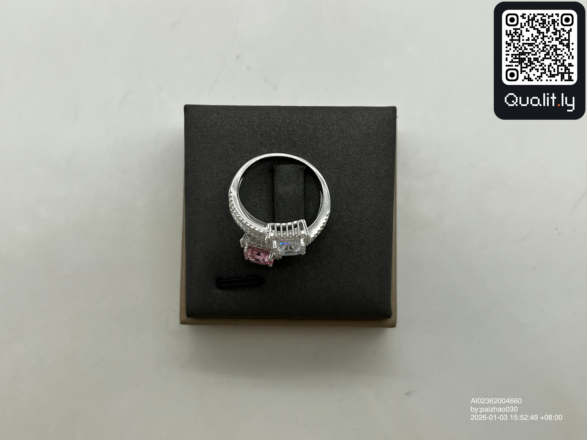 Jewelry QC photo 3 of 6