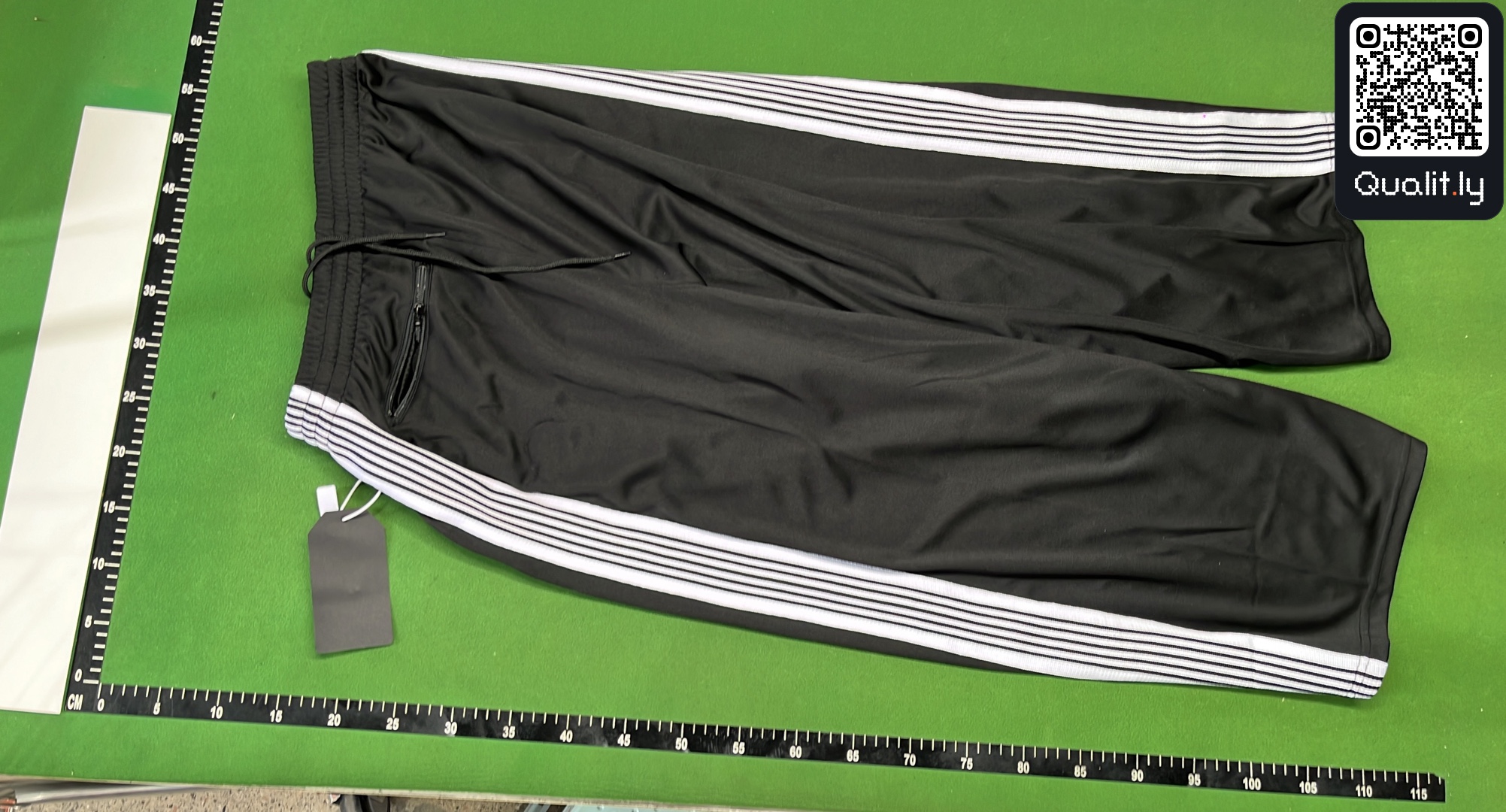 Pantalon — photo QC 2 sur 149